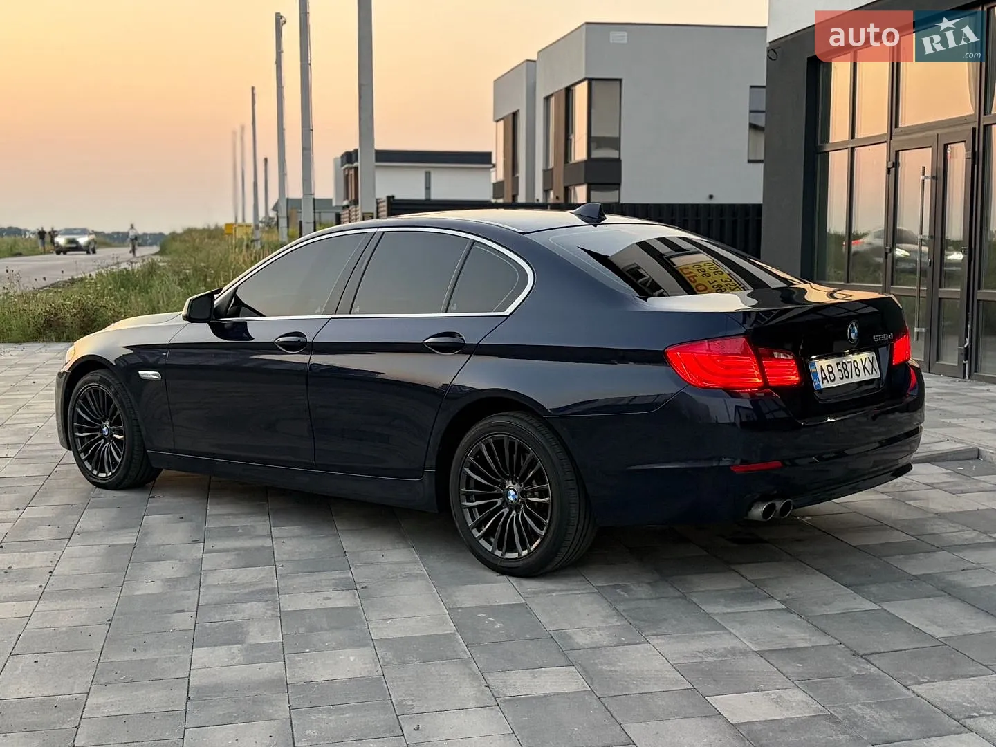 2011 BMW 5er - мініатюра 8