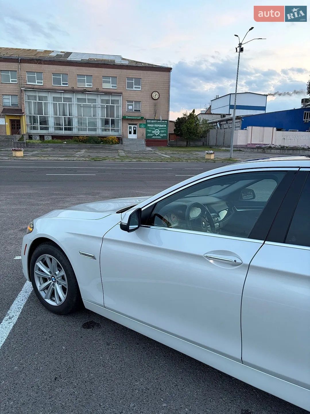 2013 BMW 5er - мініатюра 2