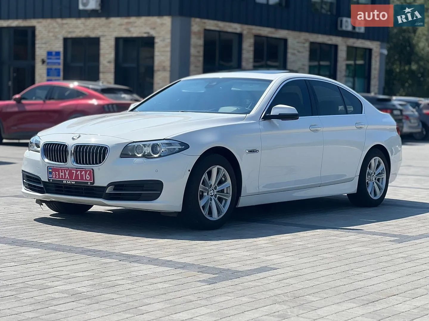 2014 BMW 5er - мініатюра 2