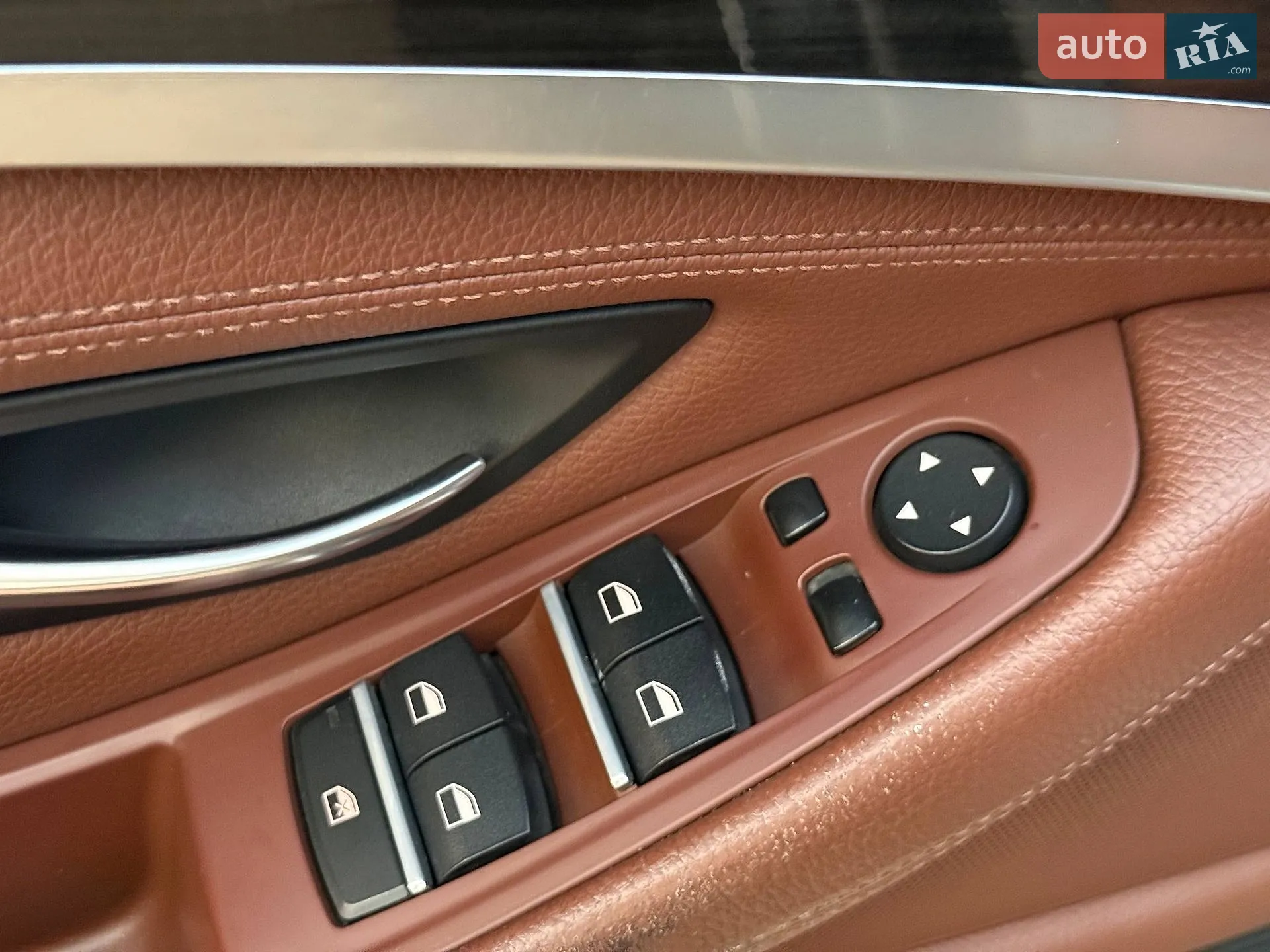 2012 BMW 5er - мініатюра 17