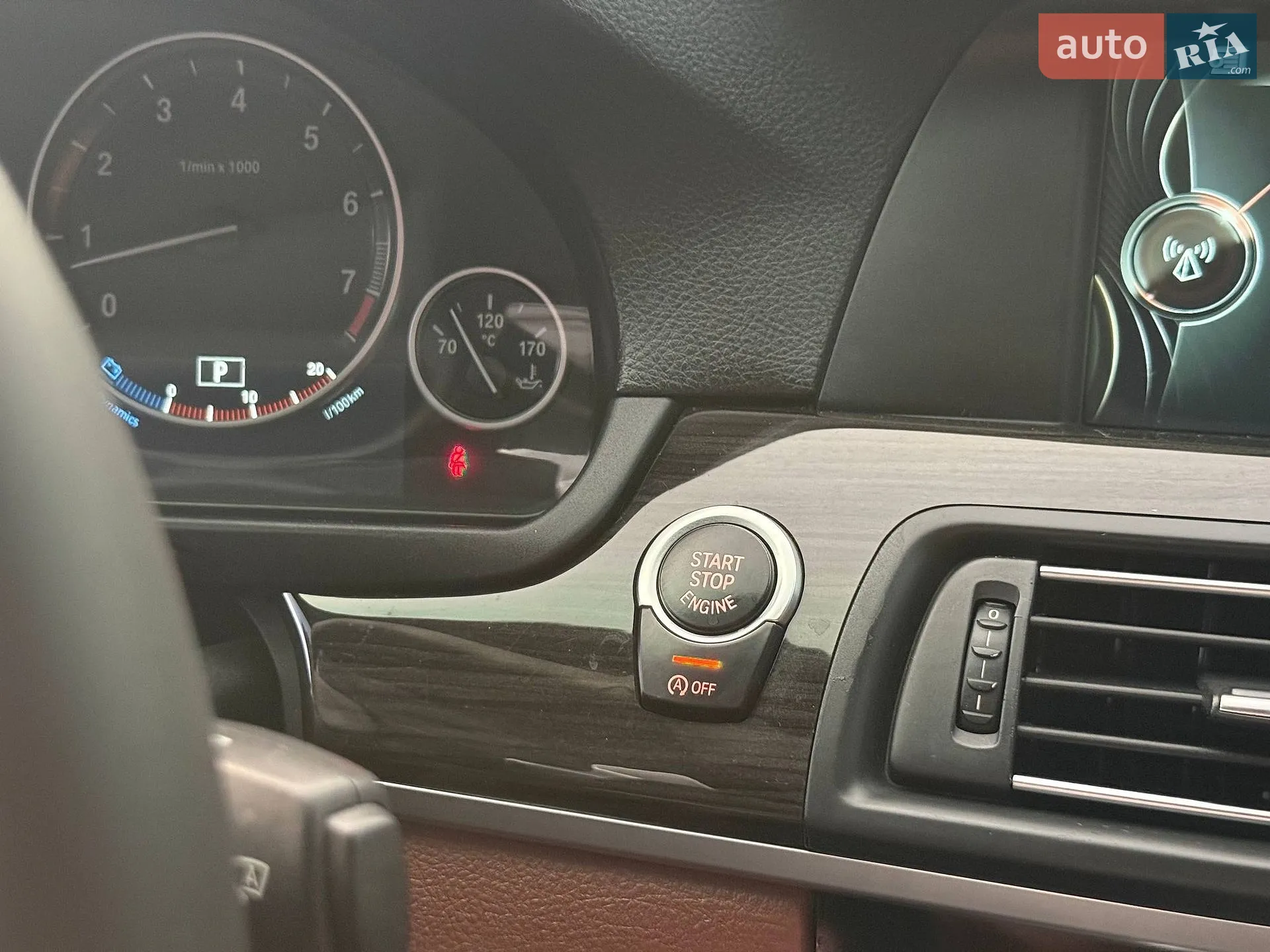 2012 BMW 5er - мініатюра 24