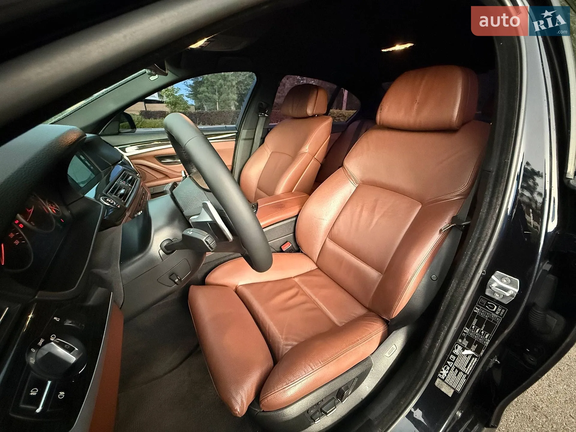2012 BMW 5er - мініатюра 16