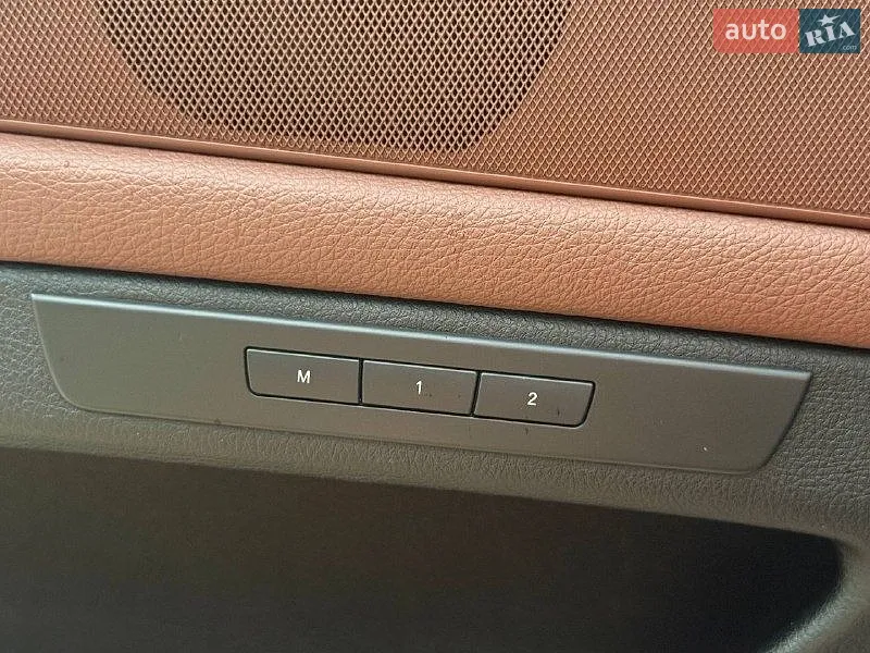 2012 BMW 5er - мініатюра 18