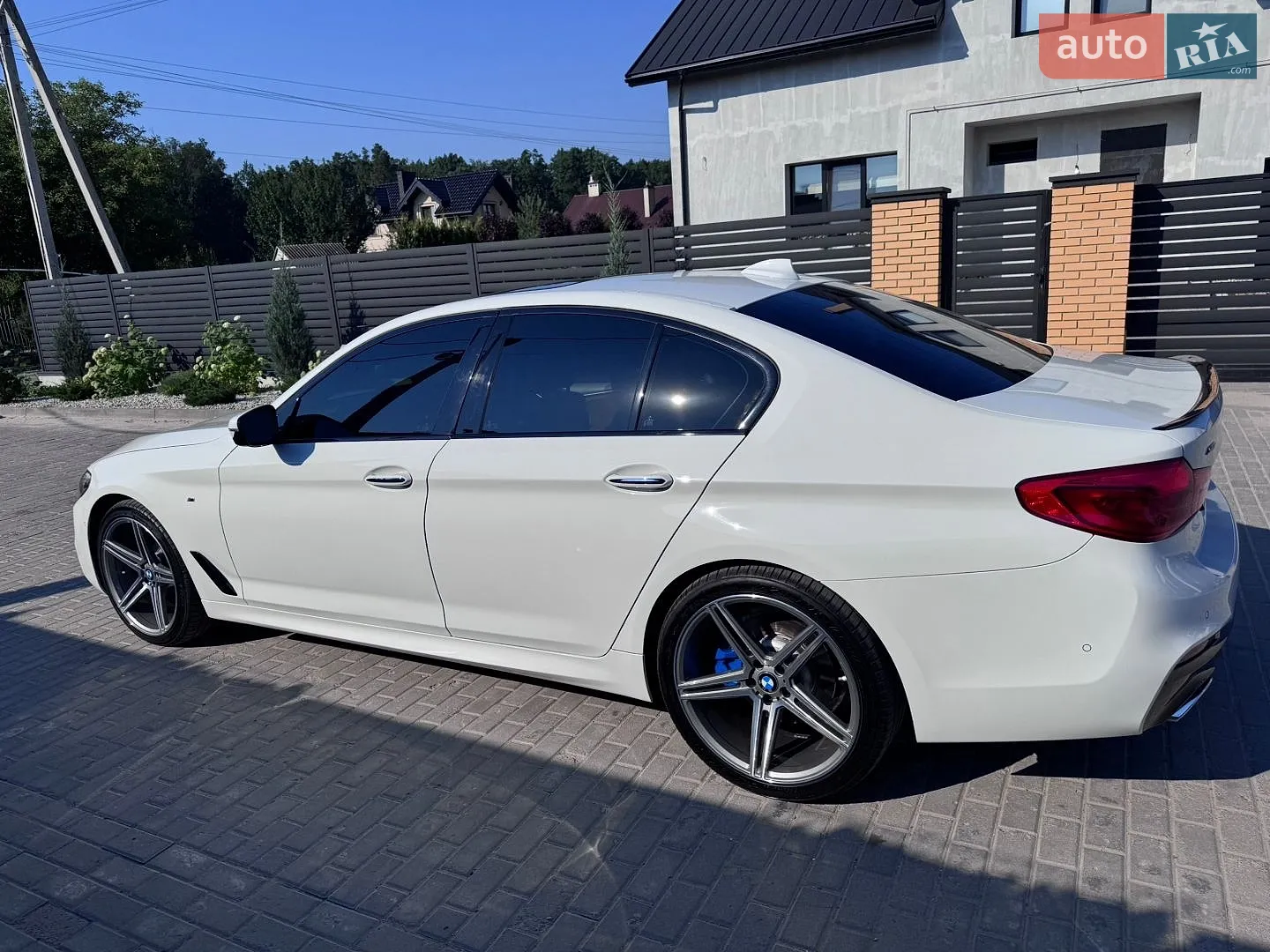 2017 BMW 5er - мініатюра 2