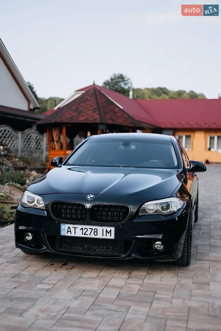 2012 BMW 5er - мініатюра 2