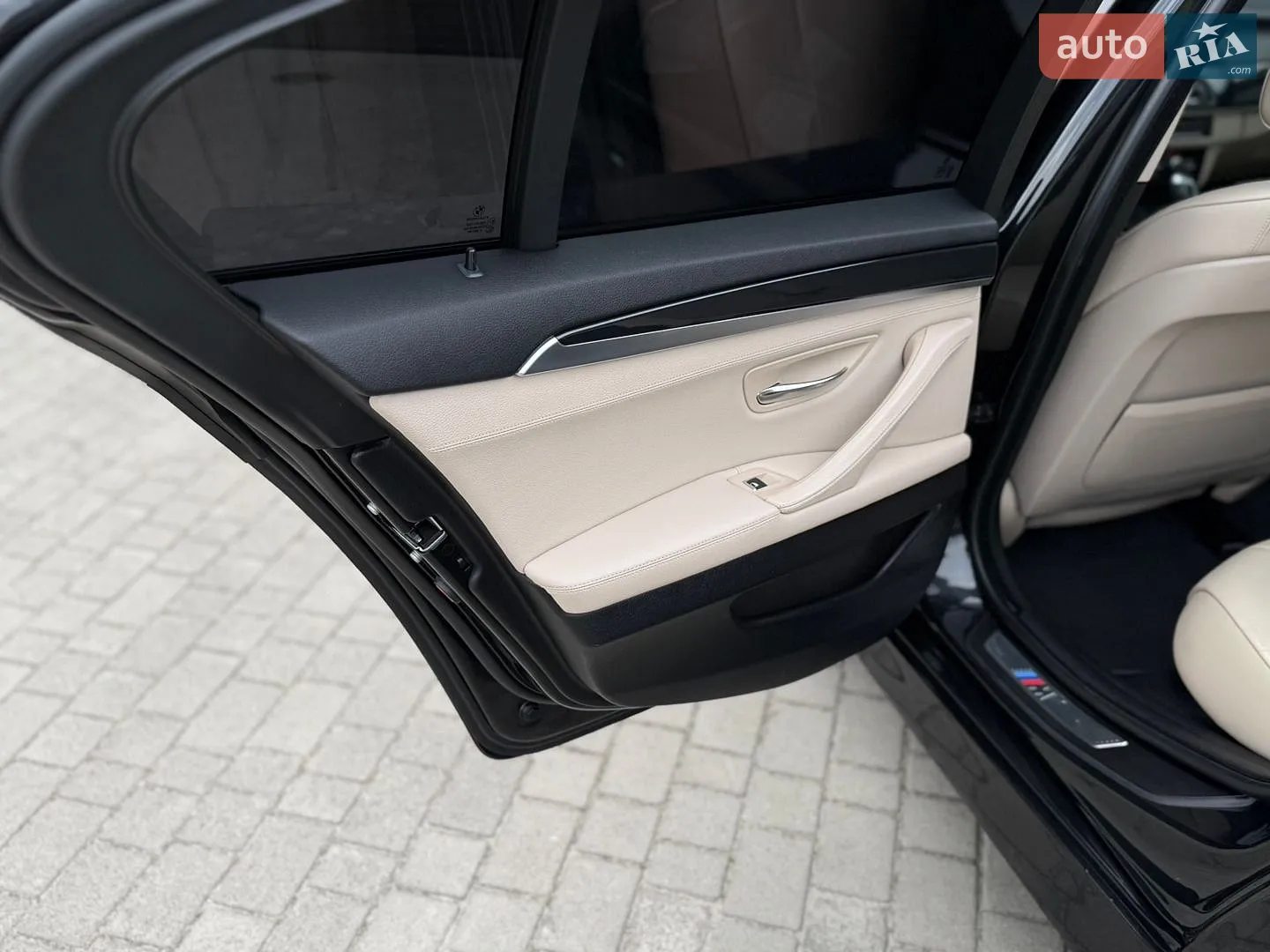 2012 BMW 5er - мініатюра 27