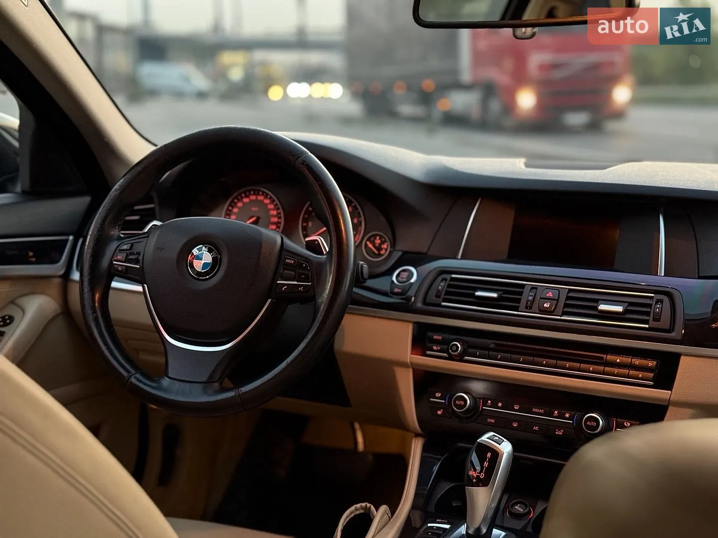 2016 BMW 5er - мініатюра 14