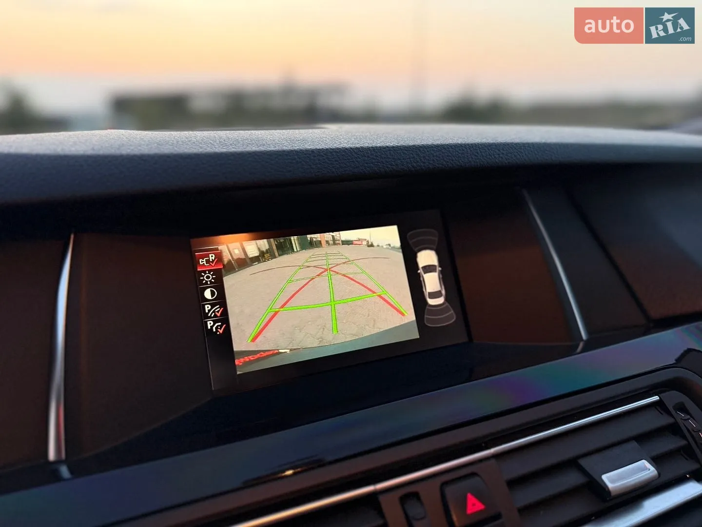 2016 BMW 5er - мініатюра 22