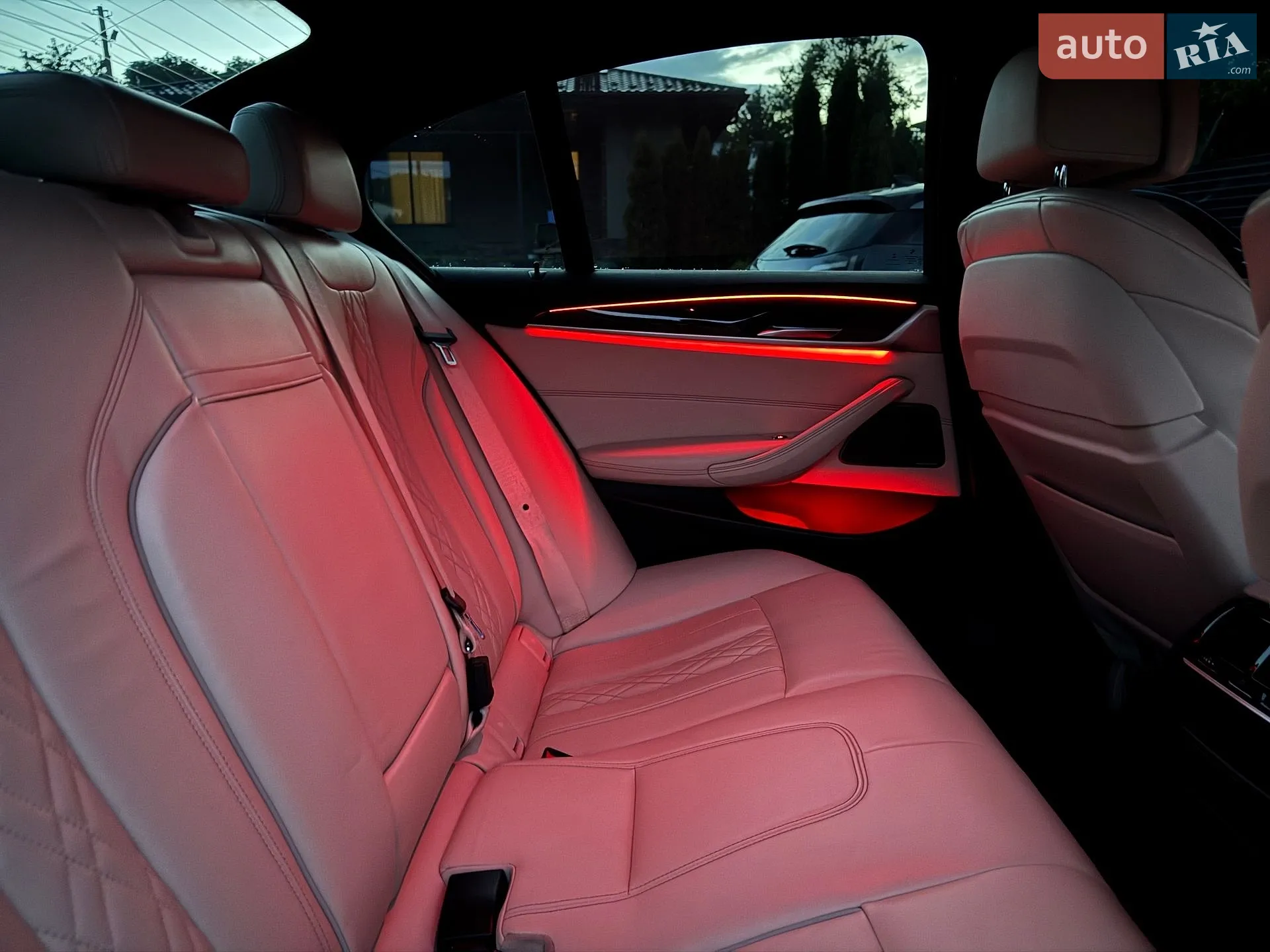 2017 BMW 5er - мініатюра 16
