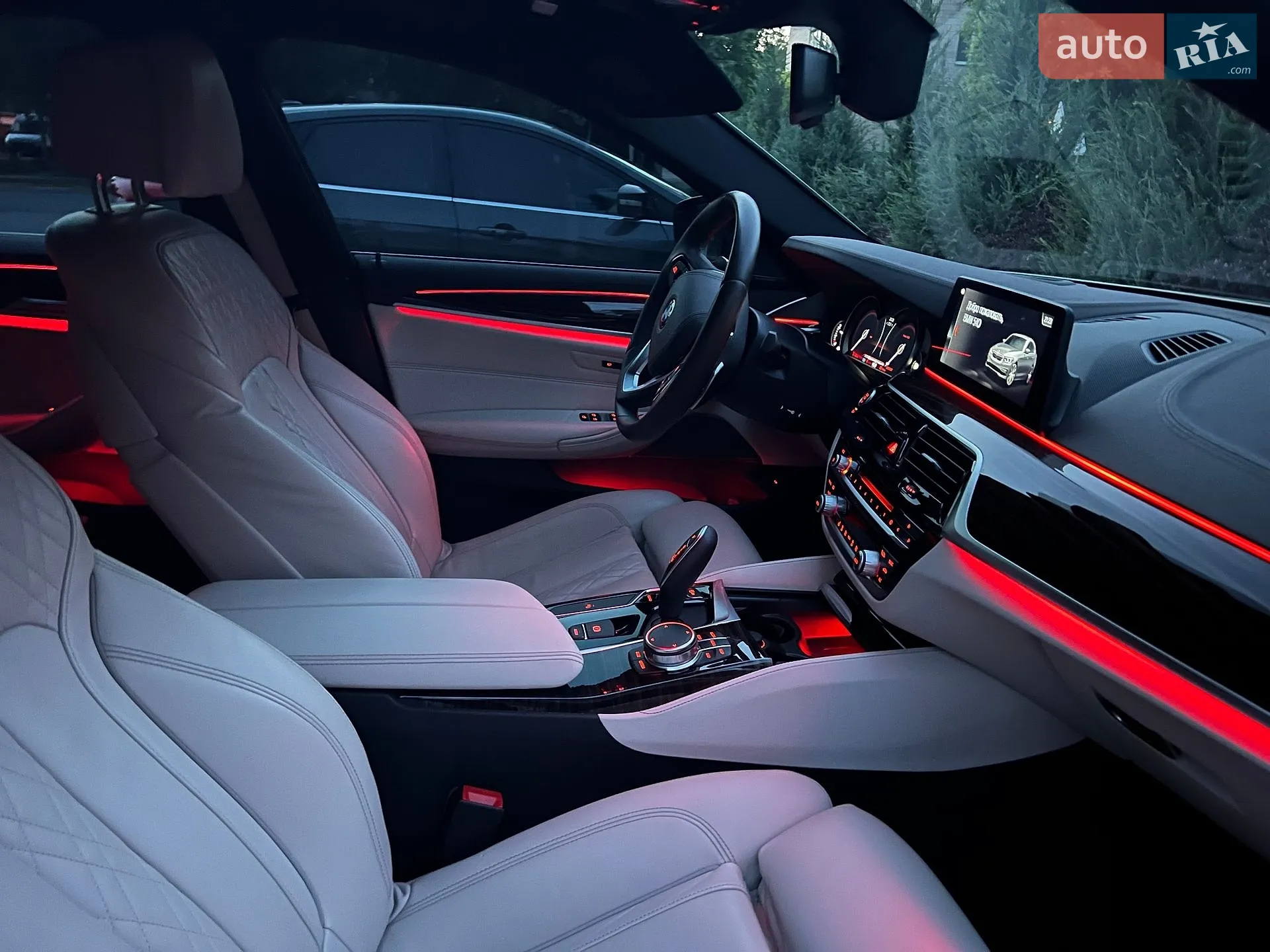 2017 BMW 5er - мініатюра 19