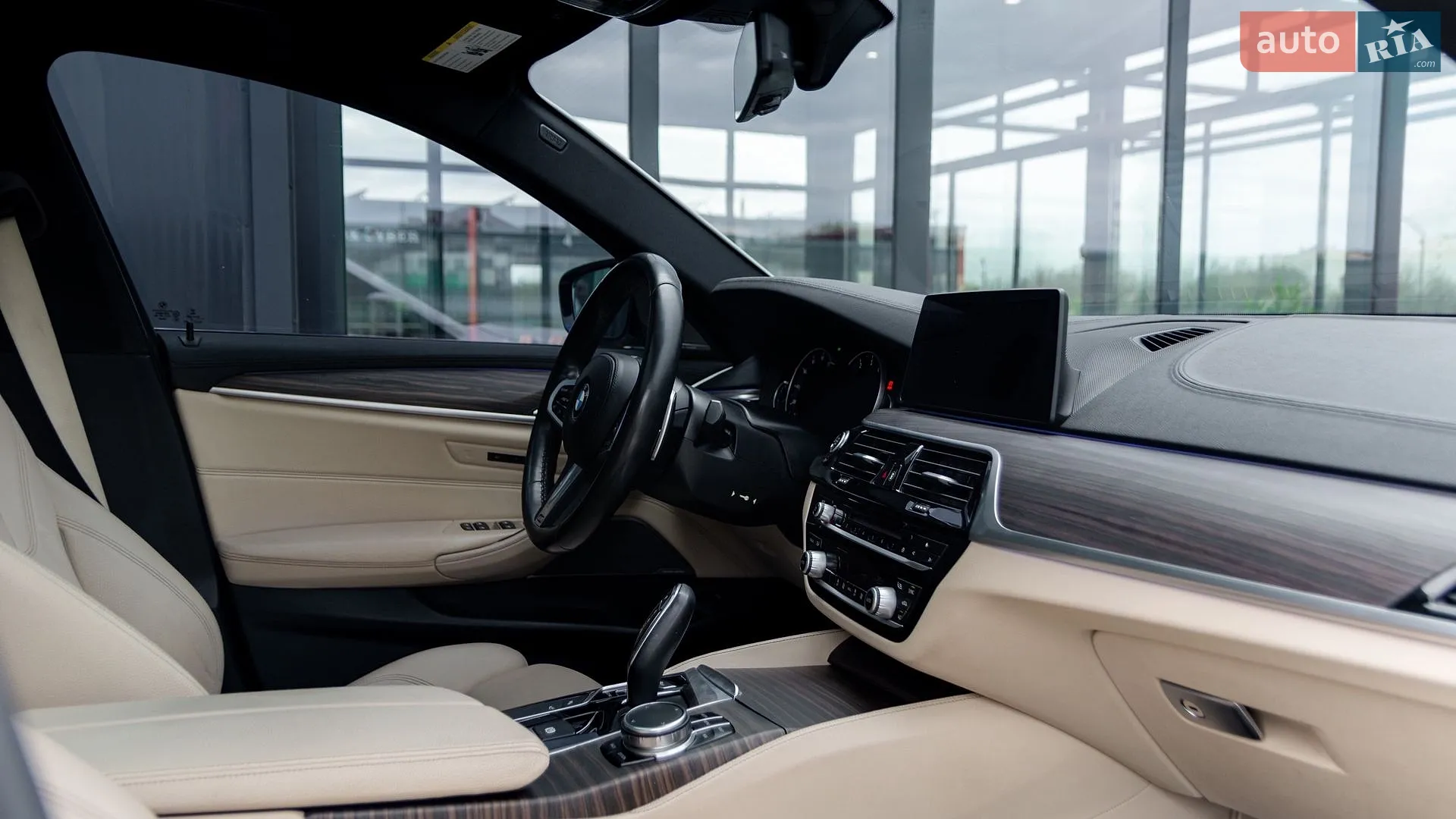 2017 BMW 5er - мініатюра 17