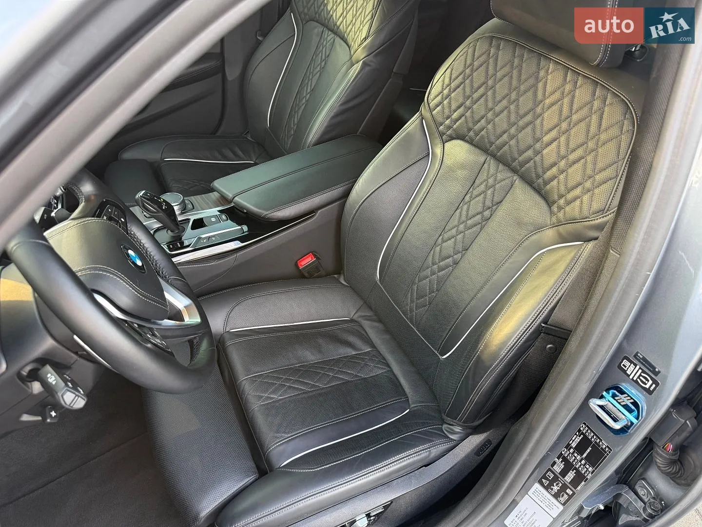 2017 BMW 5er - мініатюра 27