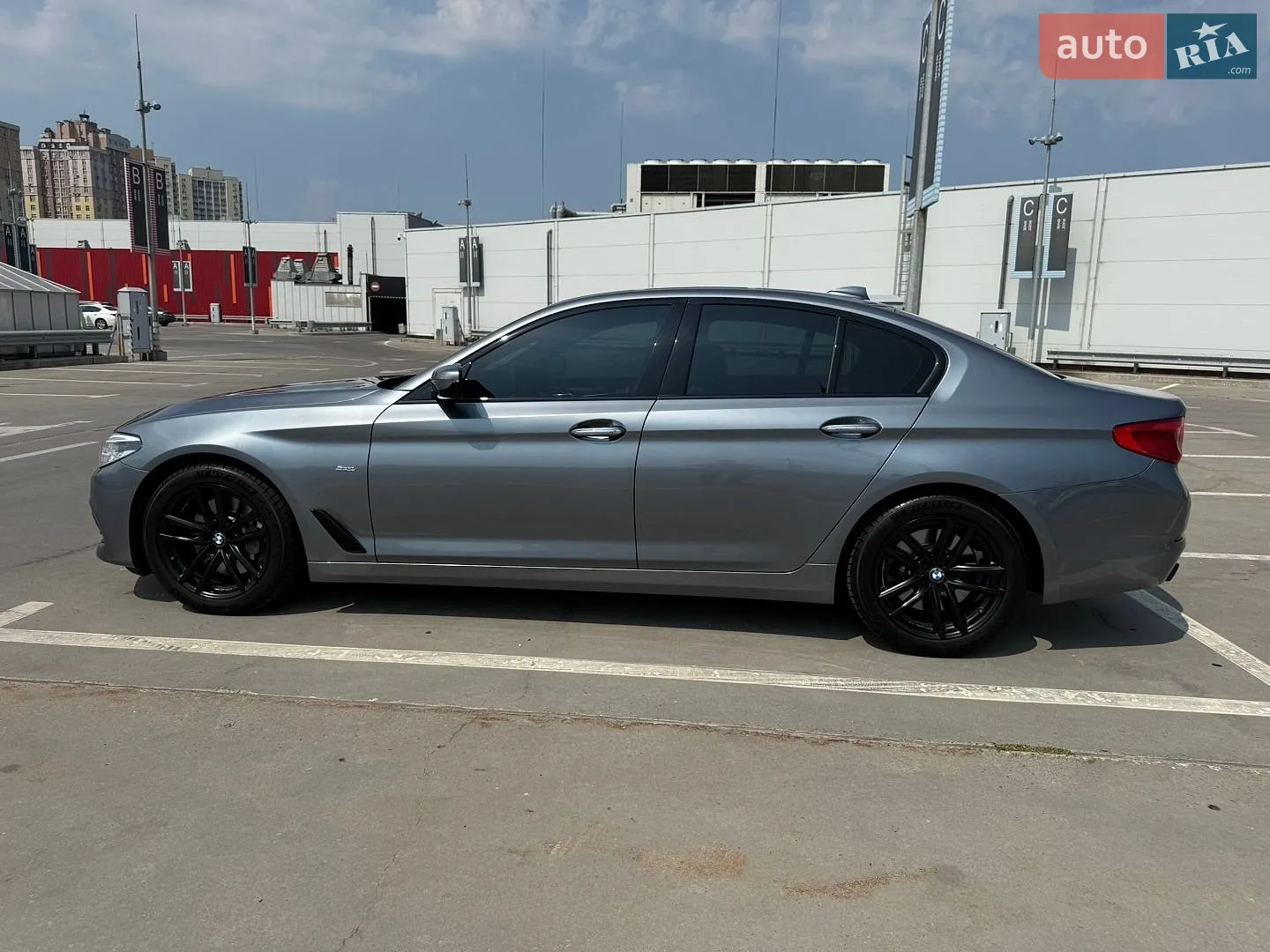 2017 BMW 5er - мініатюра 10