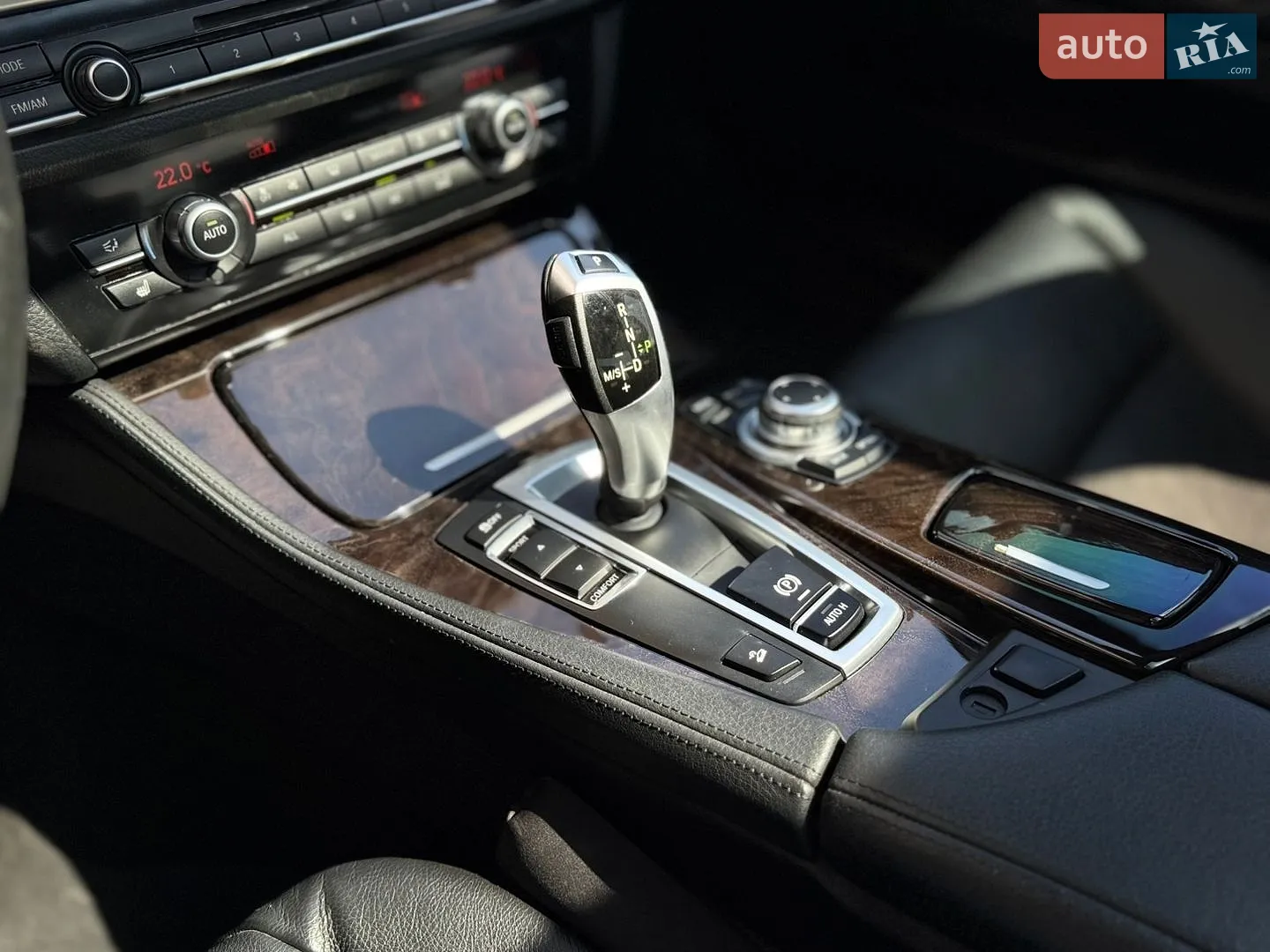 2012 BMW 5er - мініатюра 14