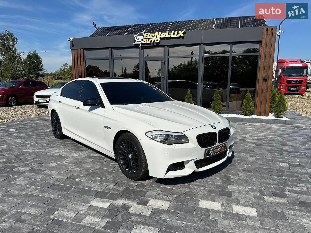 2012 BMW 5er - фото 1