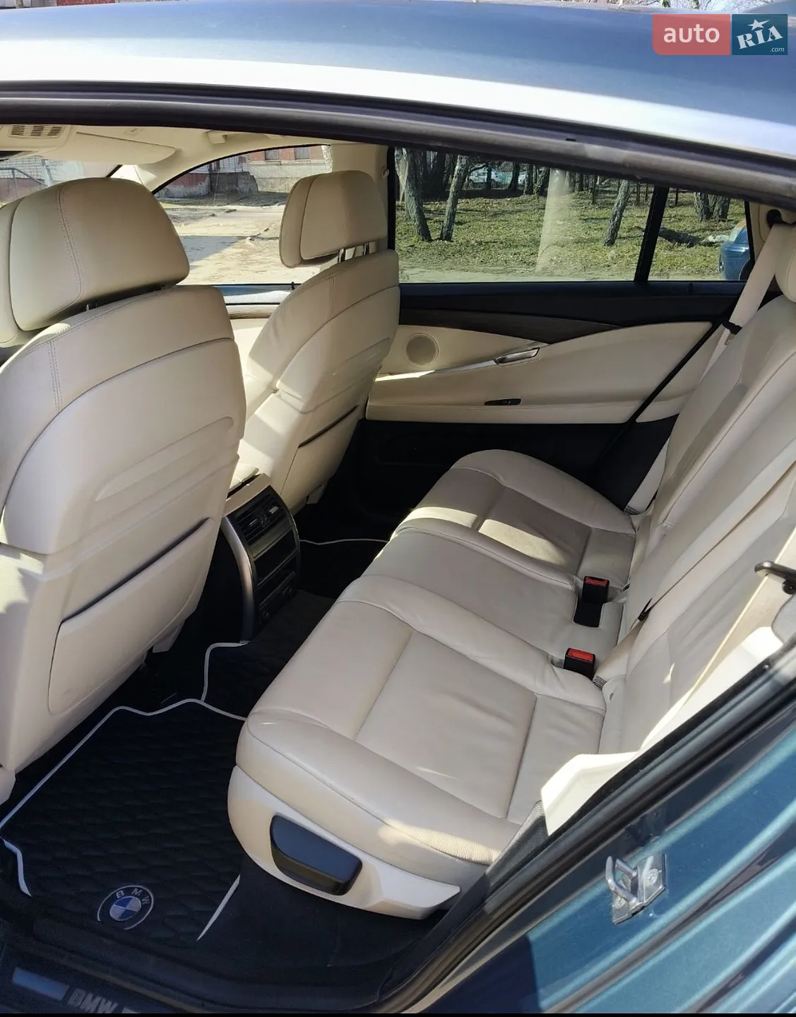 2010 BMW 5er - мініатюра 13
