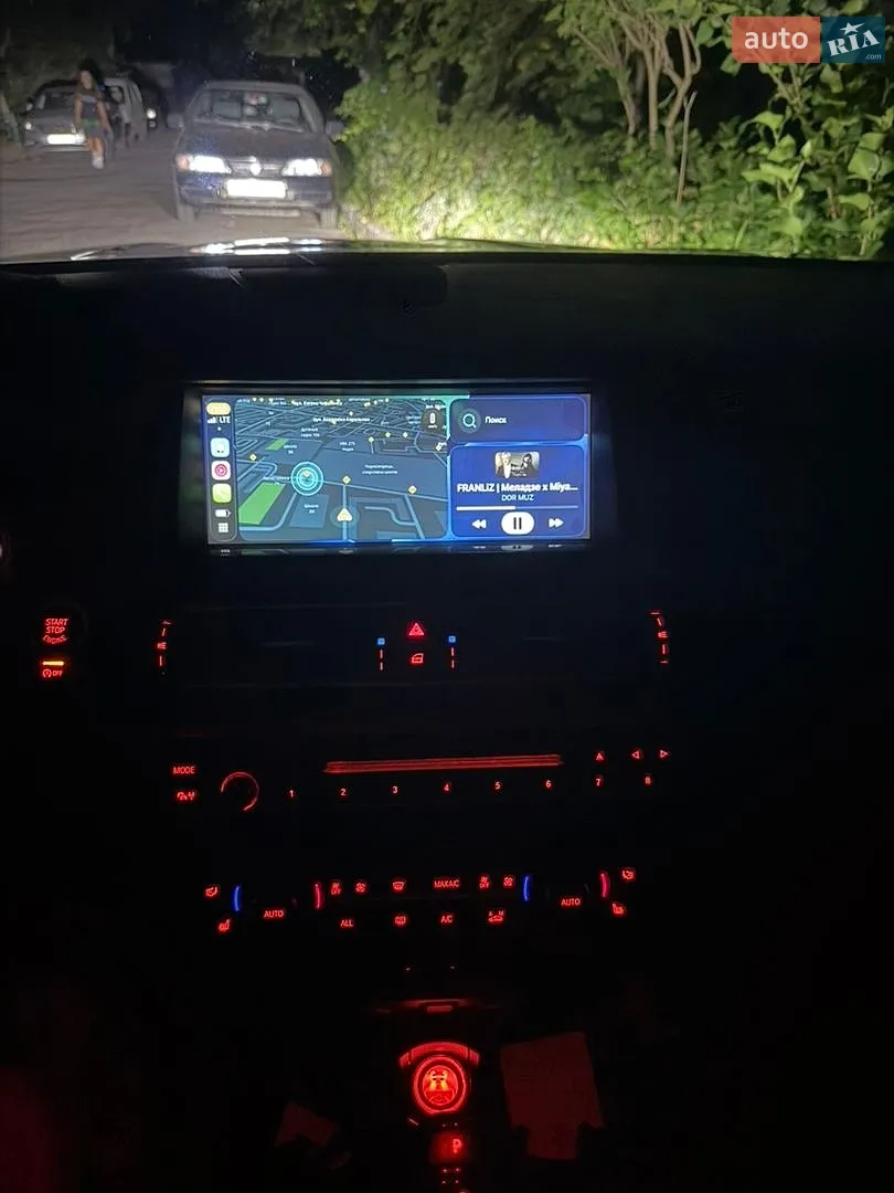 2013 BMW 5er - мініатюра 21