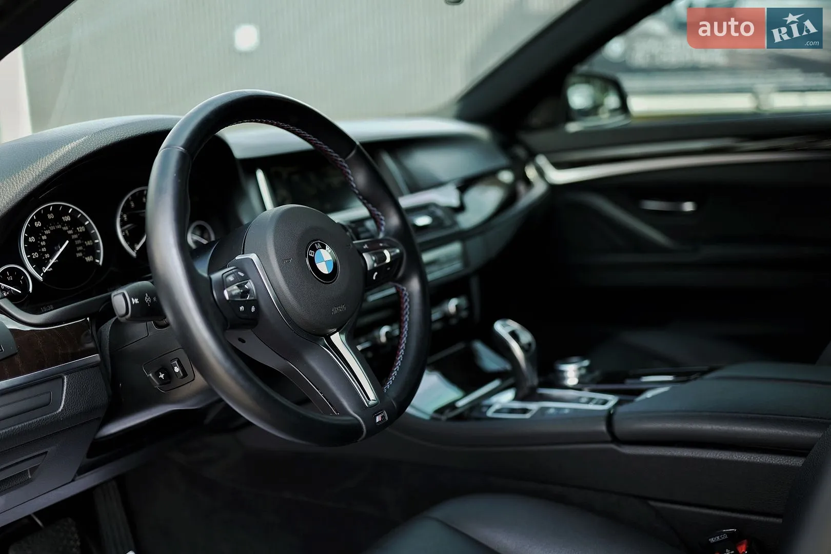 2016 BMW 5er - мініатюра 14