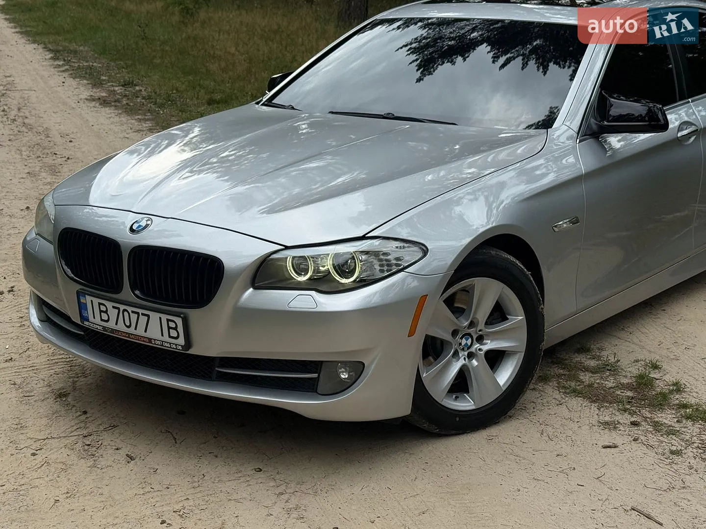 2012 BMW 5er - мініатюра 2