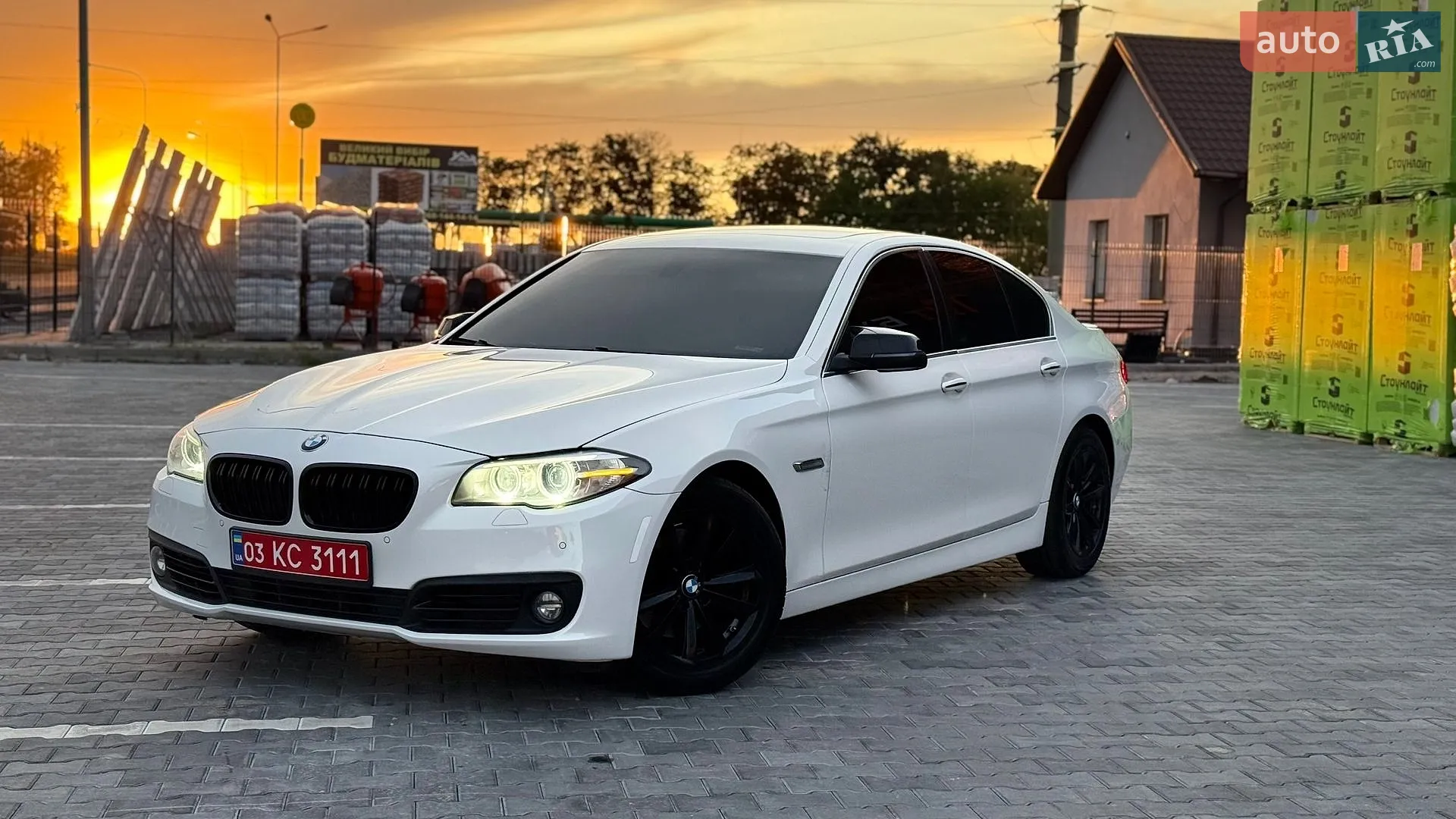 2014 BMW 5er - мініатюра 101