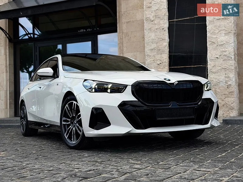 BMW 5 Series 2024
