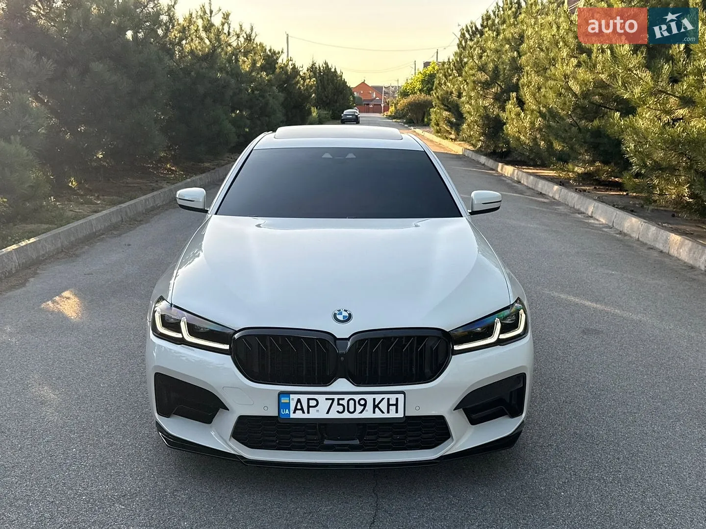 2018 BMW 5er - мініатюра 9