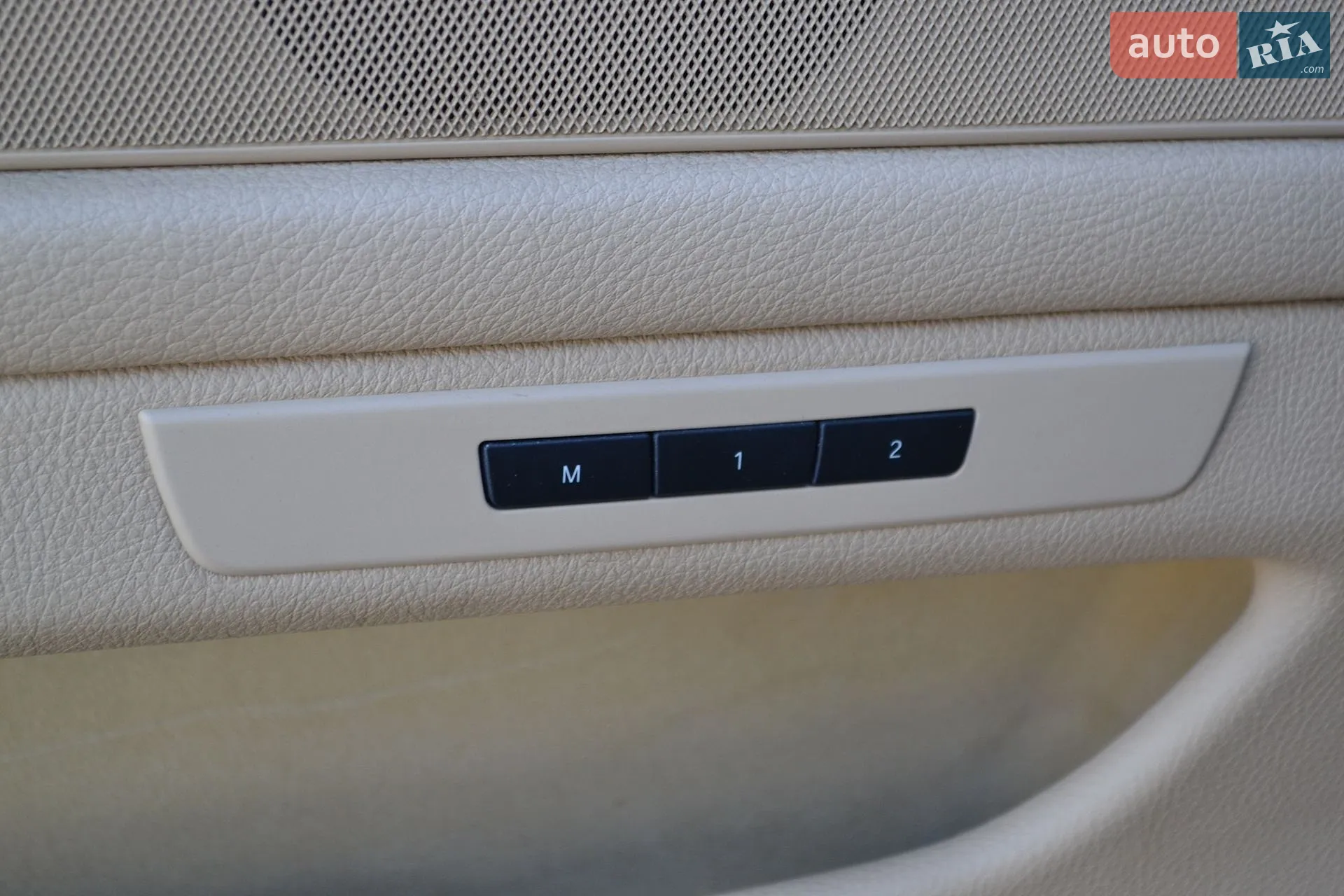 2011 BMW 5er - мініатюра 32