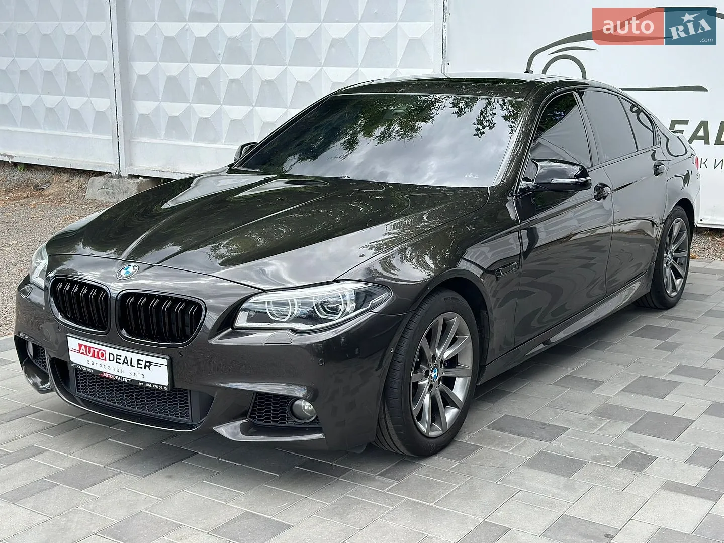 2014 BMW 5er - мініатюра 2