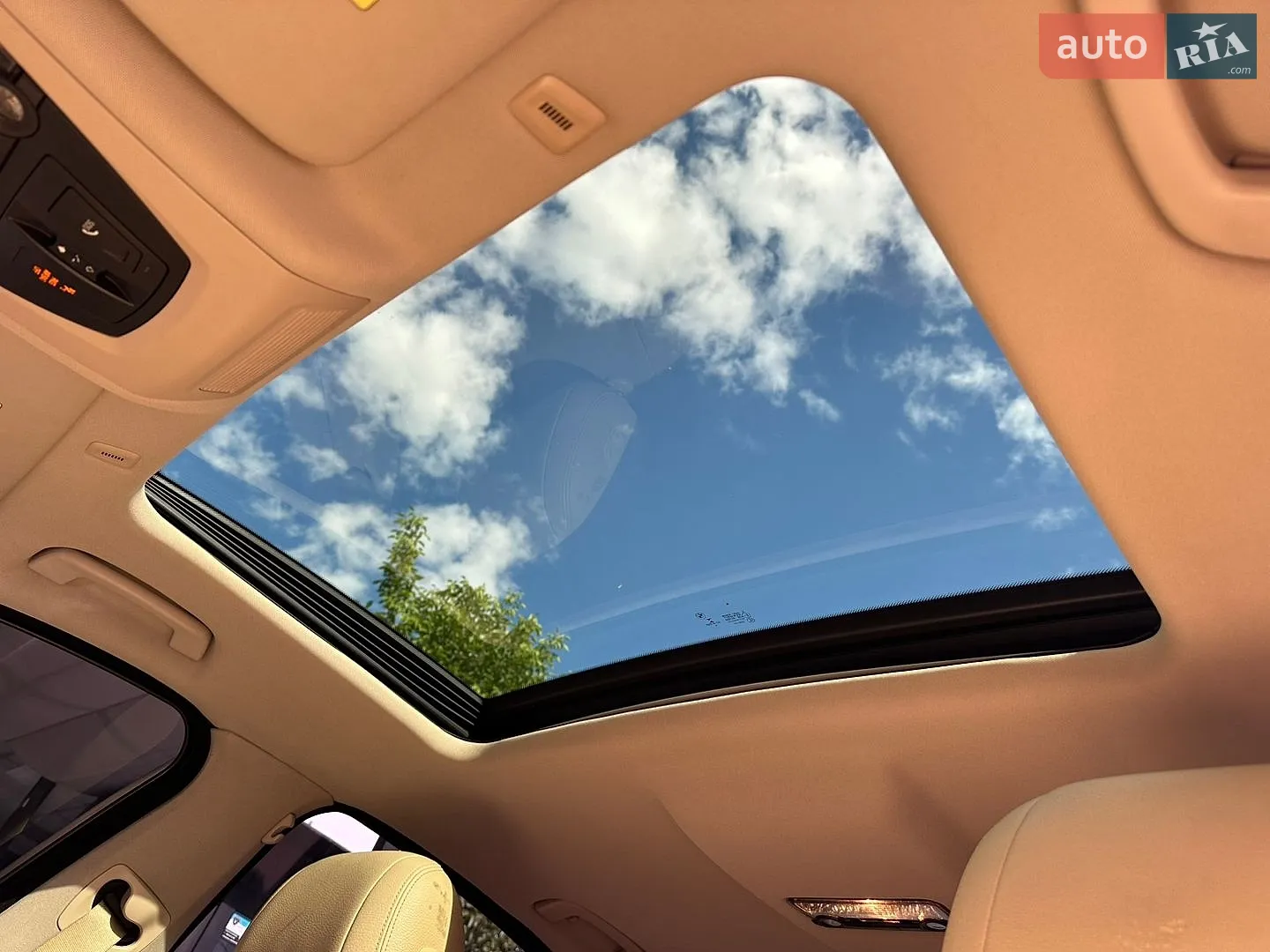 2014 BMW 5er - мініатюра 38