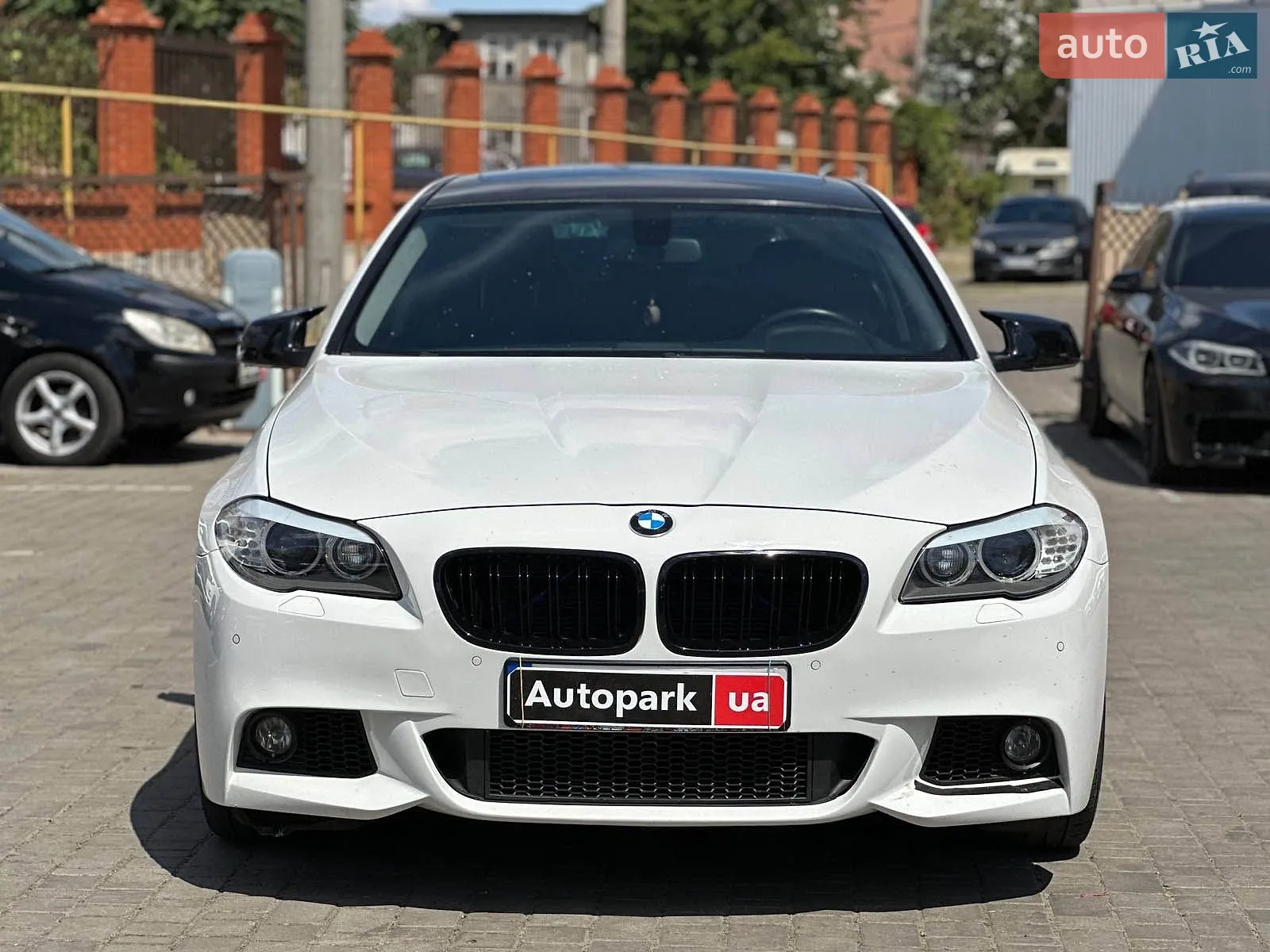 2013 BMW 5er - мініатюра 2