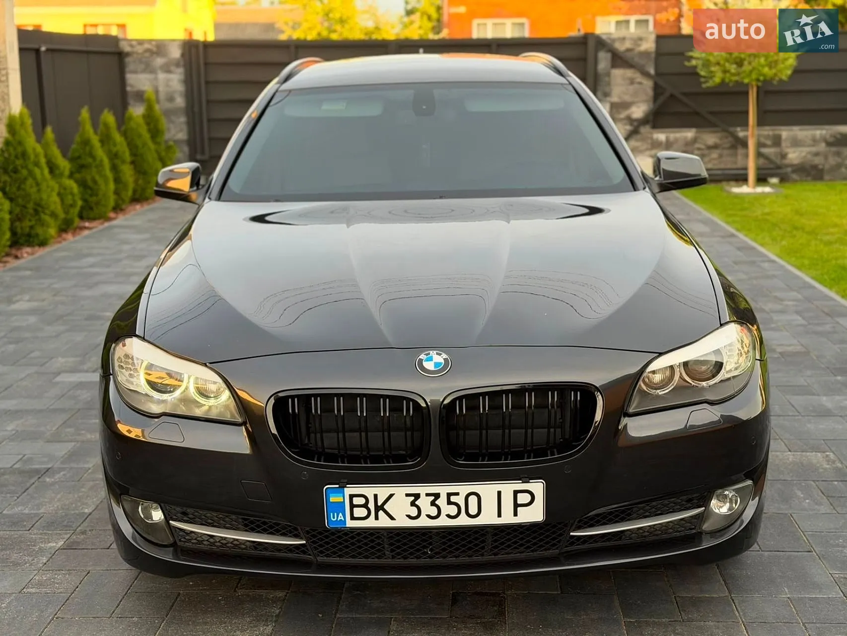 2012 BMW 5er - мініатюра 2