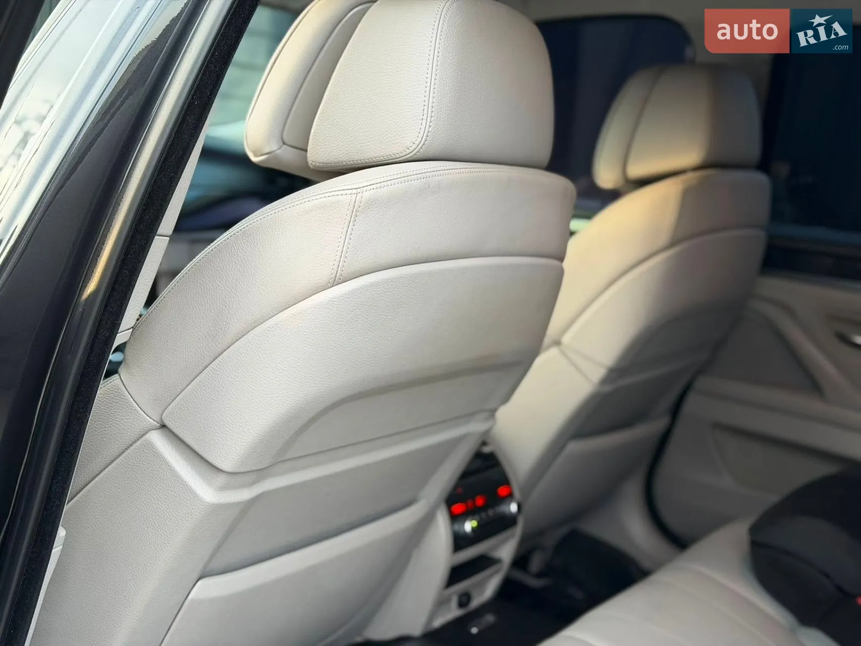 2012 BMW 5er - мініатюра 20