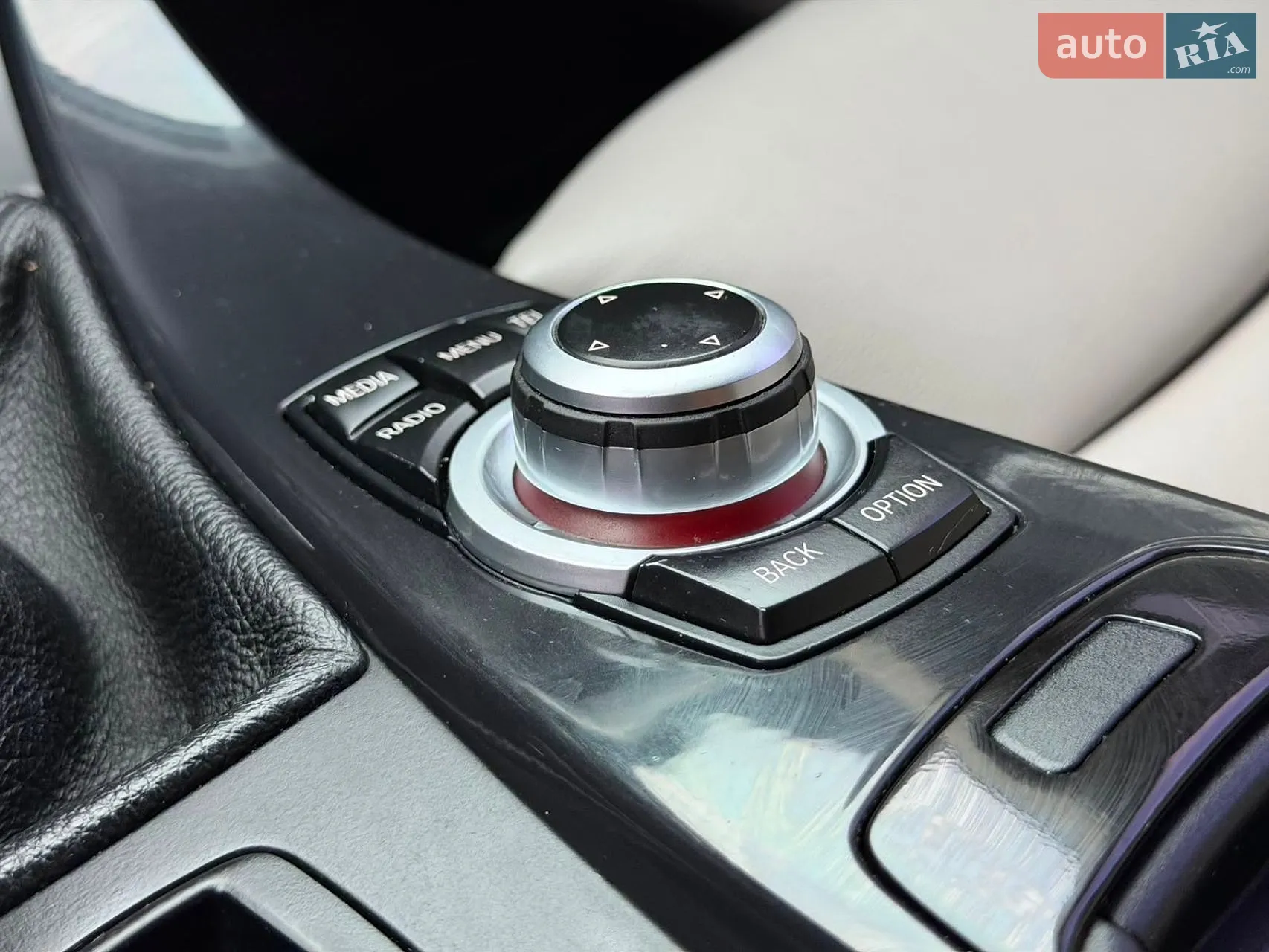 2012 BMW 5er - мініатюра 44