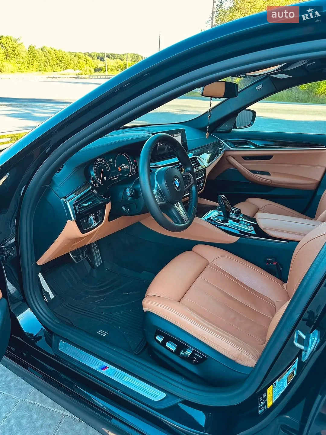 2017 BMW 5er - мініатюра 31