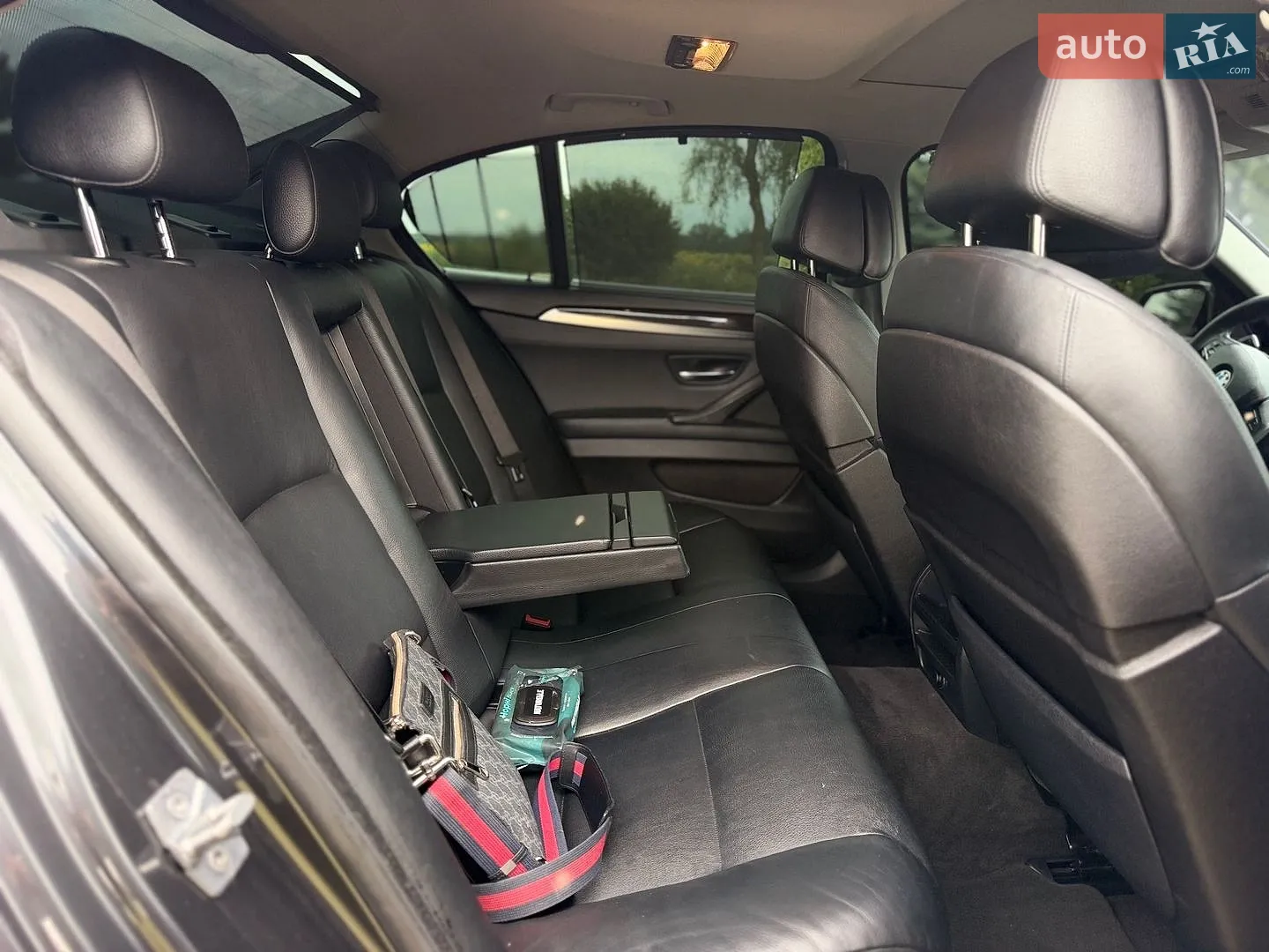 2010 BMW 5er - мініатюра 26