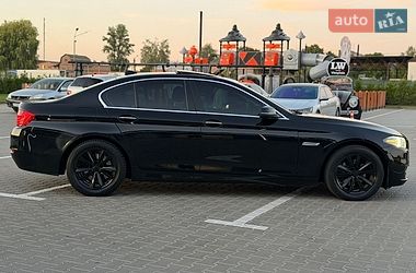 Седан BMW 5 Series 2014 в Виннице