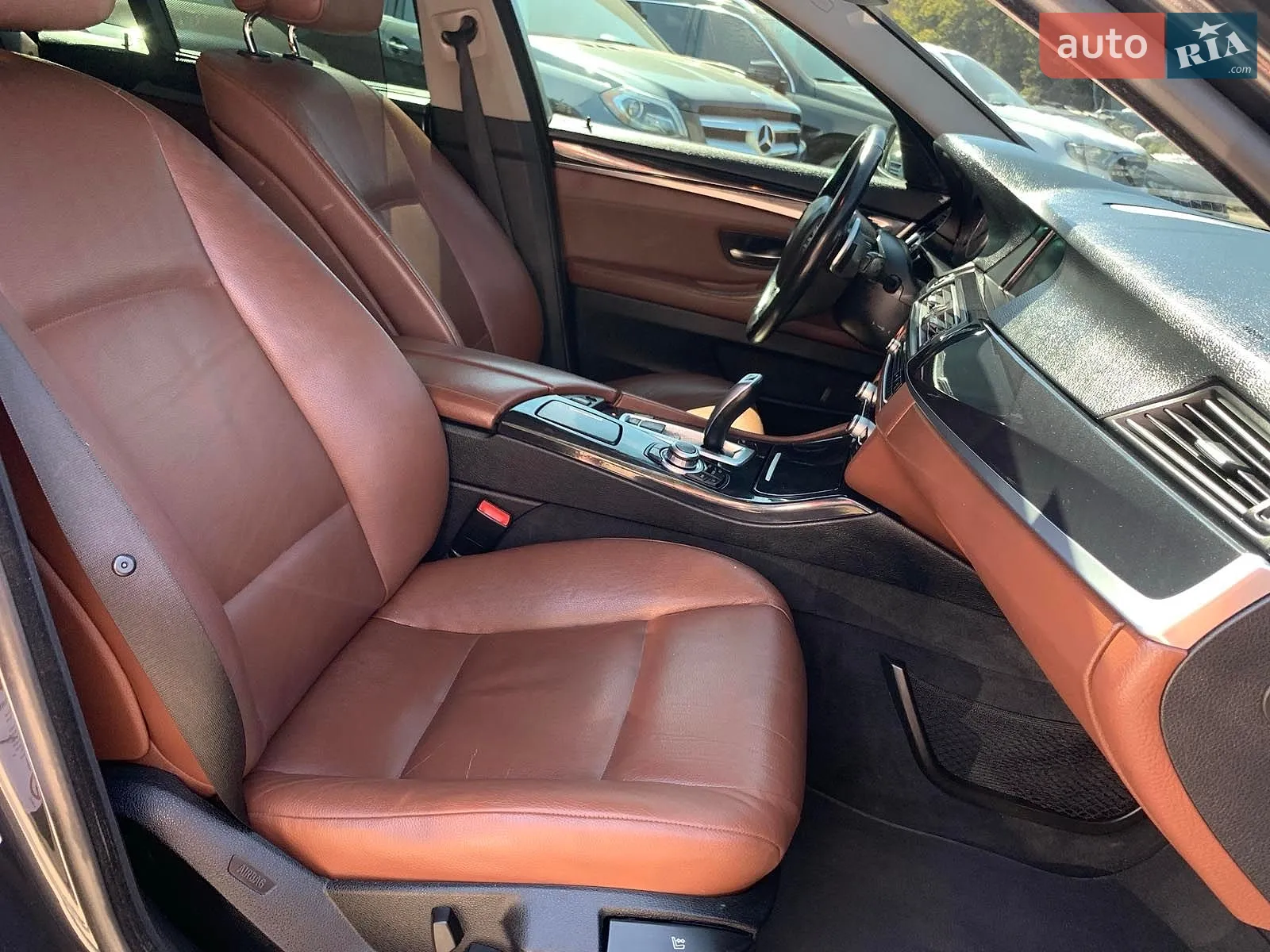 2010 BMW 5er - мініатюра 33