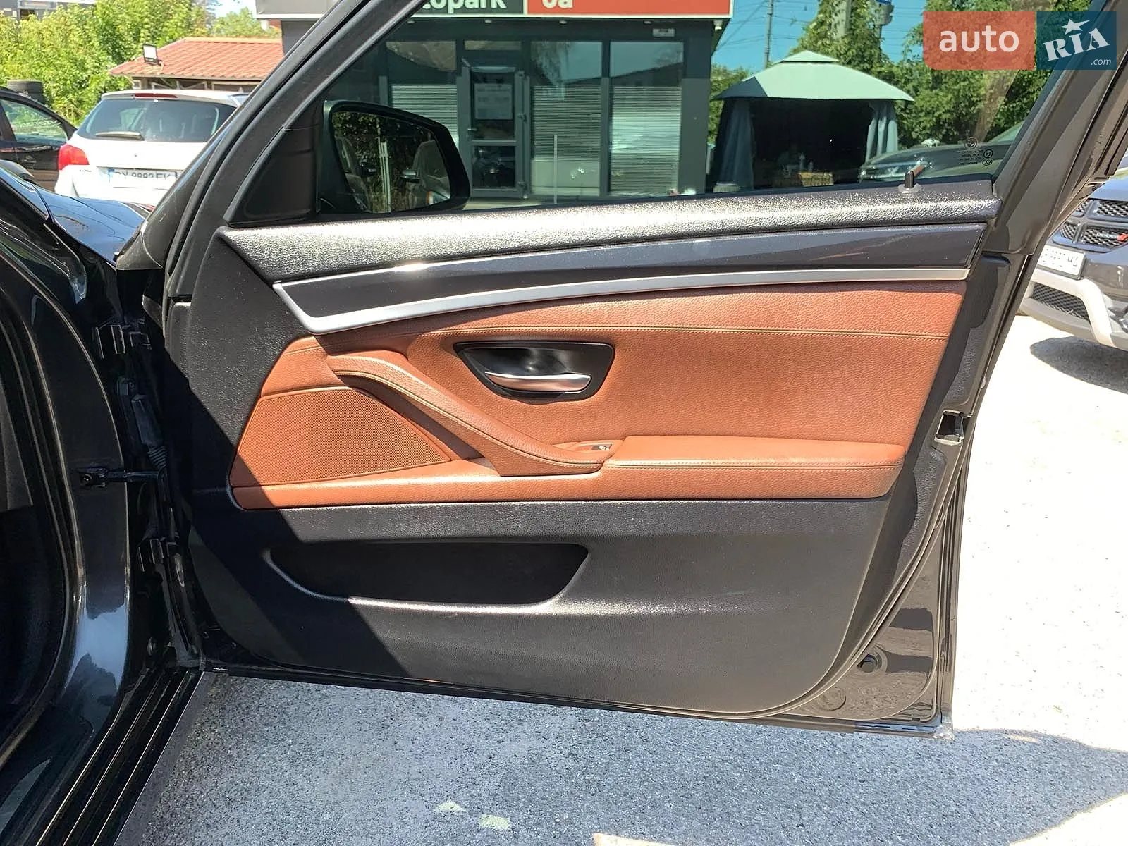 2010 BMW 5er - мініатюра 31