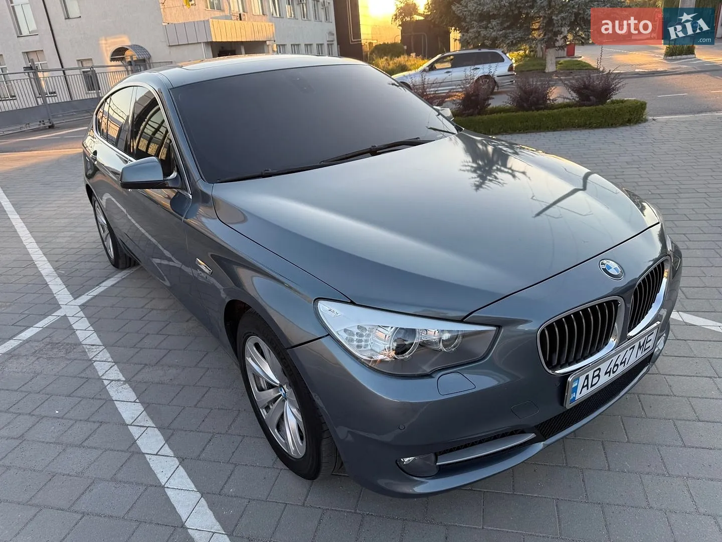 2011 BMW 5er - мініатюра 3