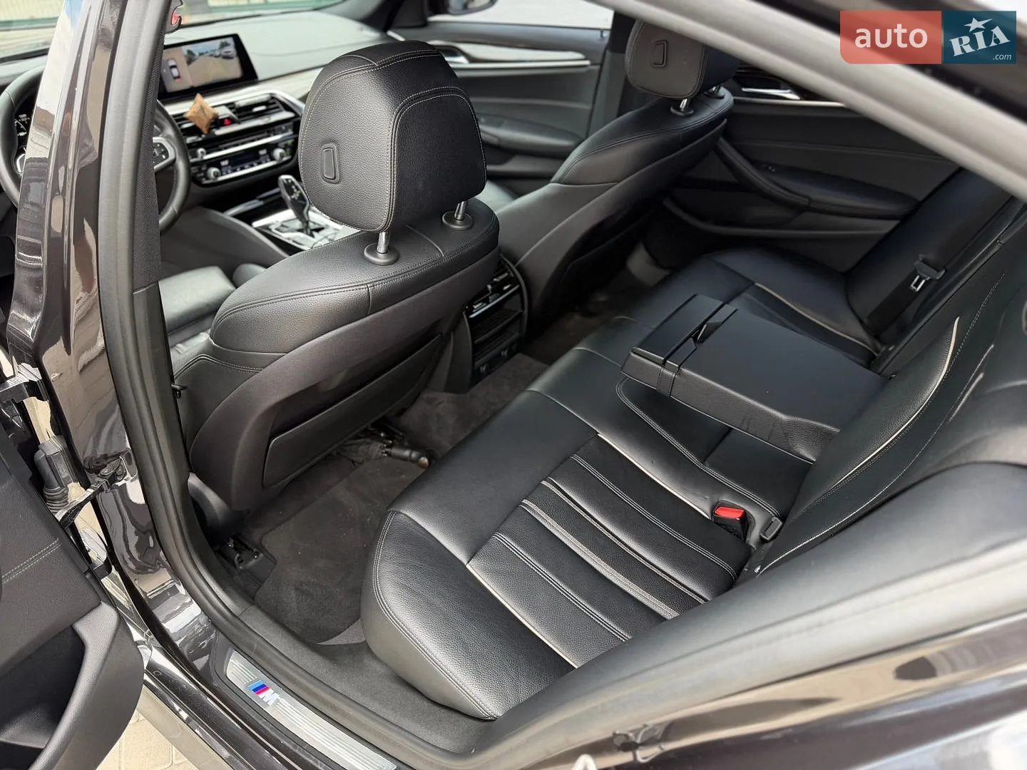 2017 BMW 5er - мініатюра 31