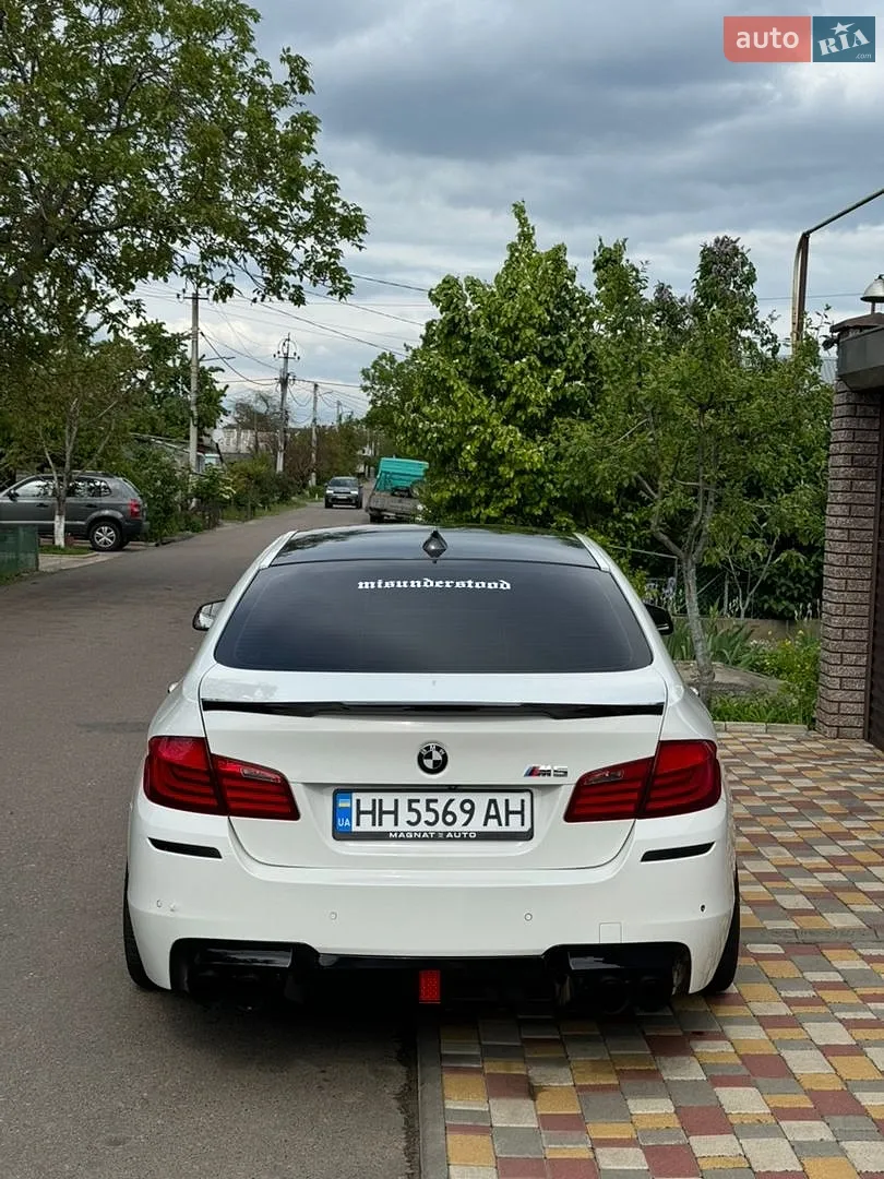 2011 BMW 5er - мініатюра 5