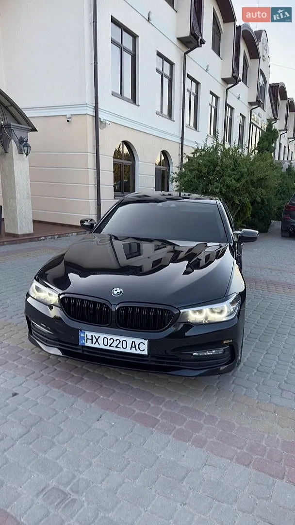 2017 BMW 5er - мініатюра 3