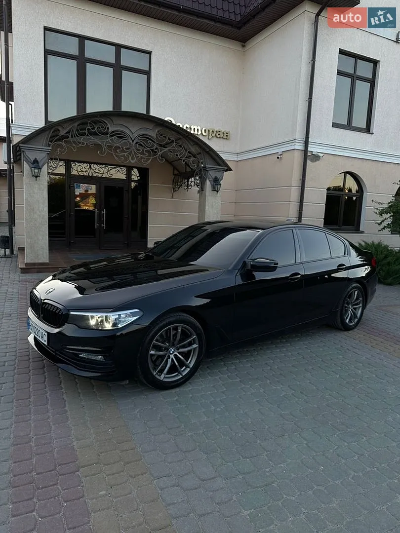 2017 BMW 5er - фото 1