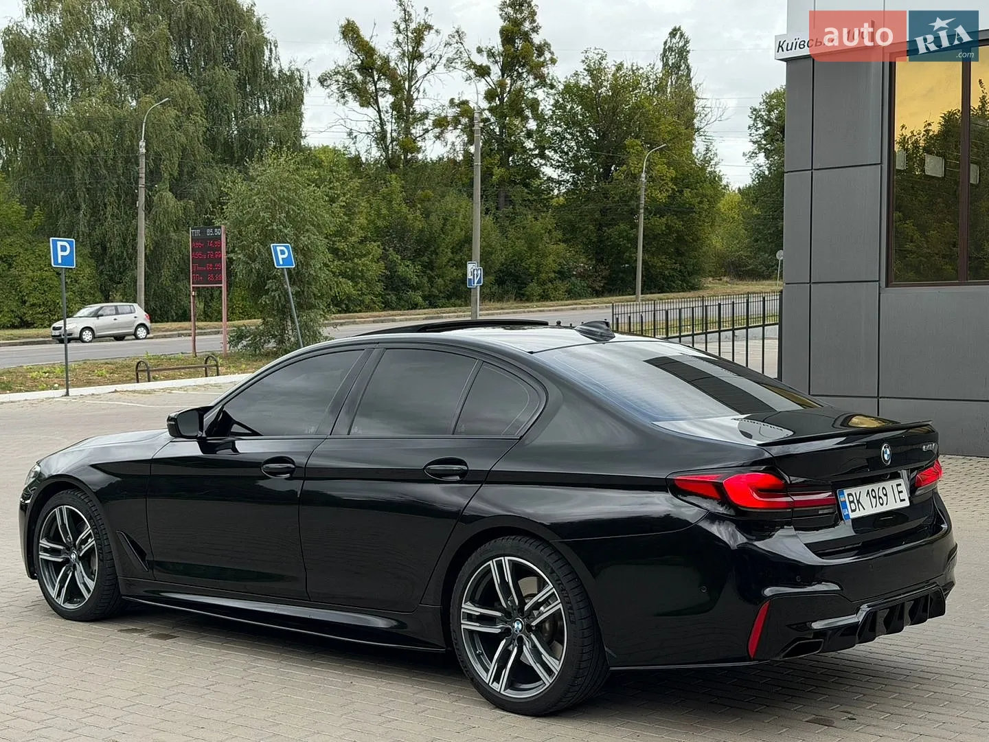 2017 BMW 5er - мініатюра 5