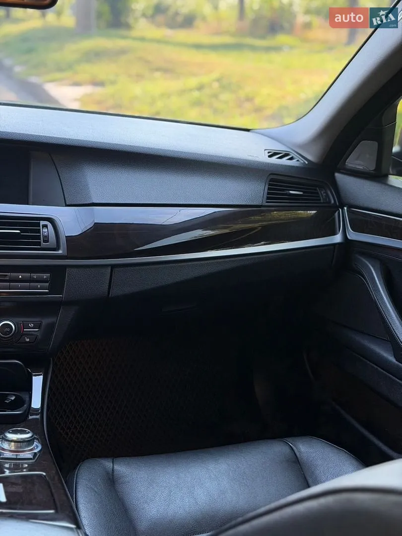 2012 BMW 5er - мініатюра 12