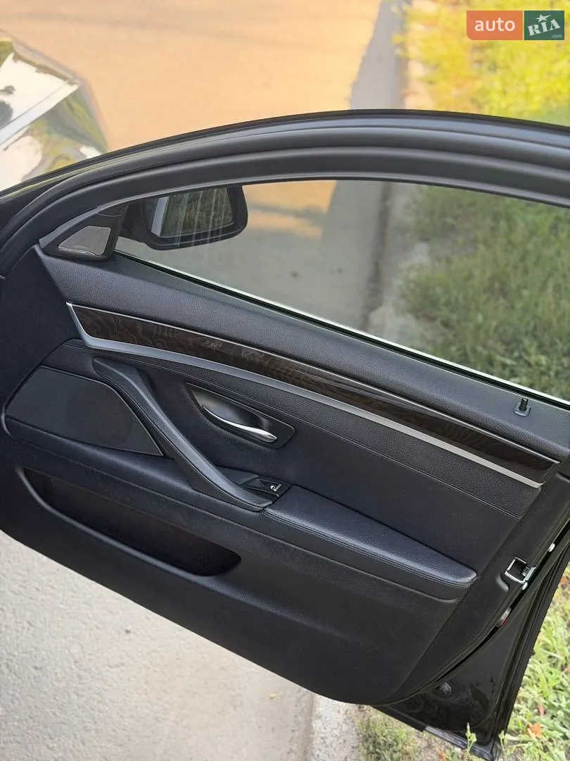 2012 BMW 5er - мініатюра 18