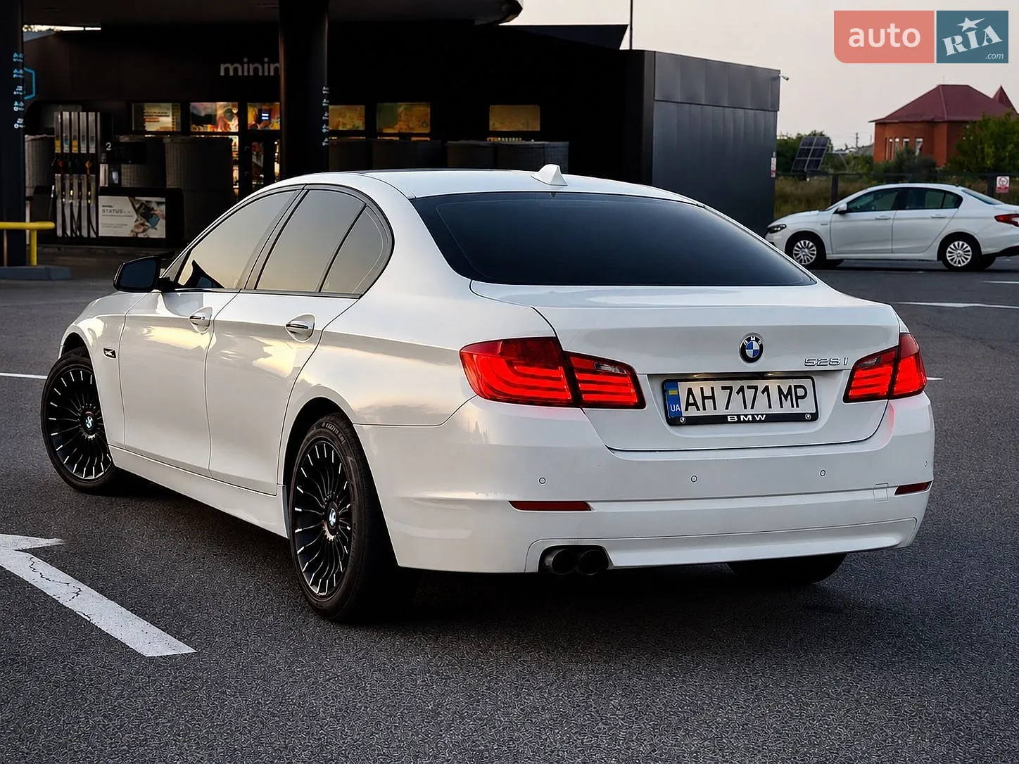 2013 BMW 5er - мініатюра 4