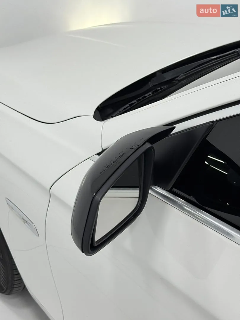 2013 BMW 5er - мініатюра 10