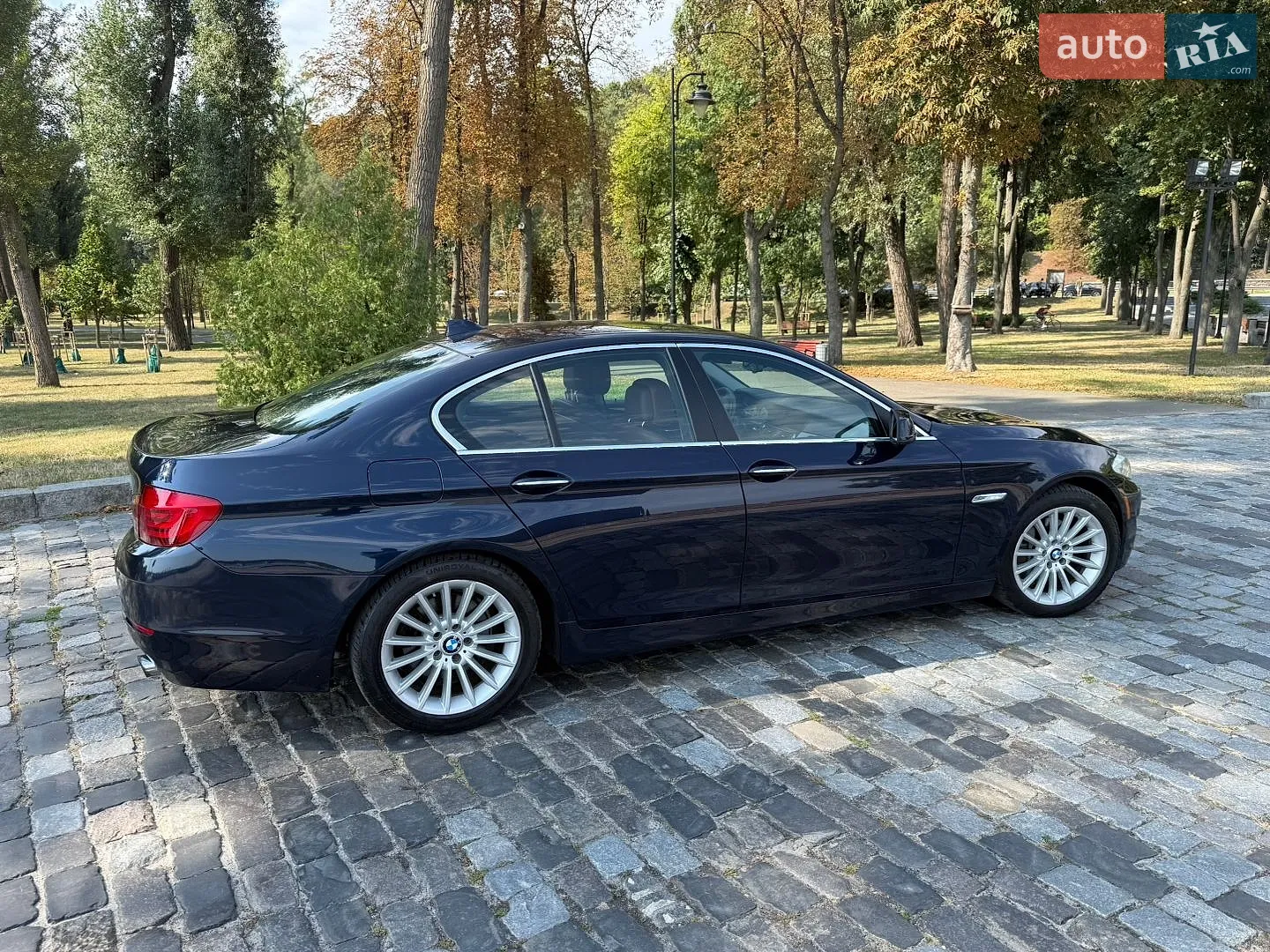 2012 BMW 5er - мініатюра 9