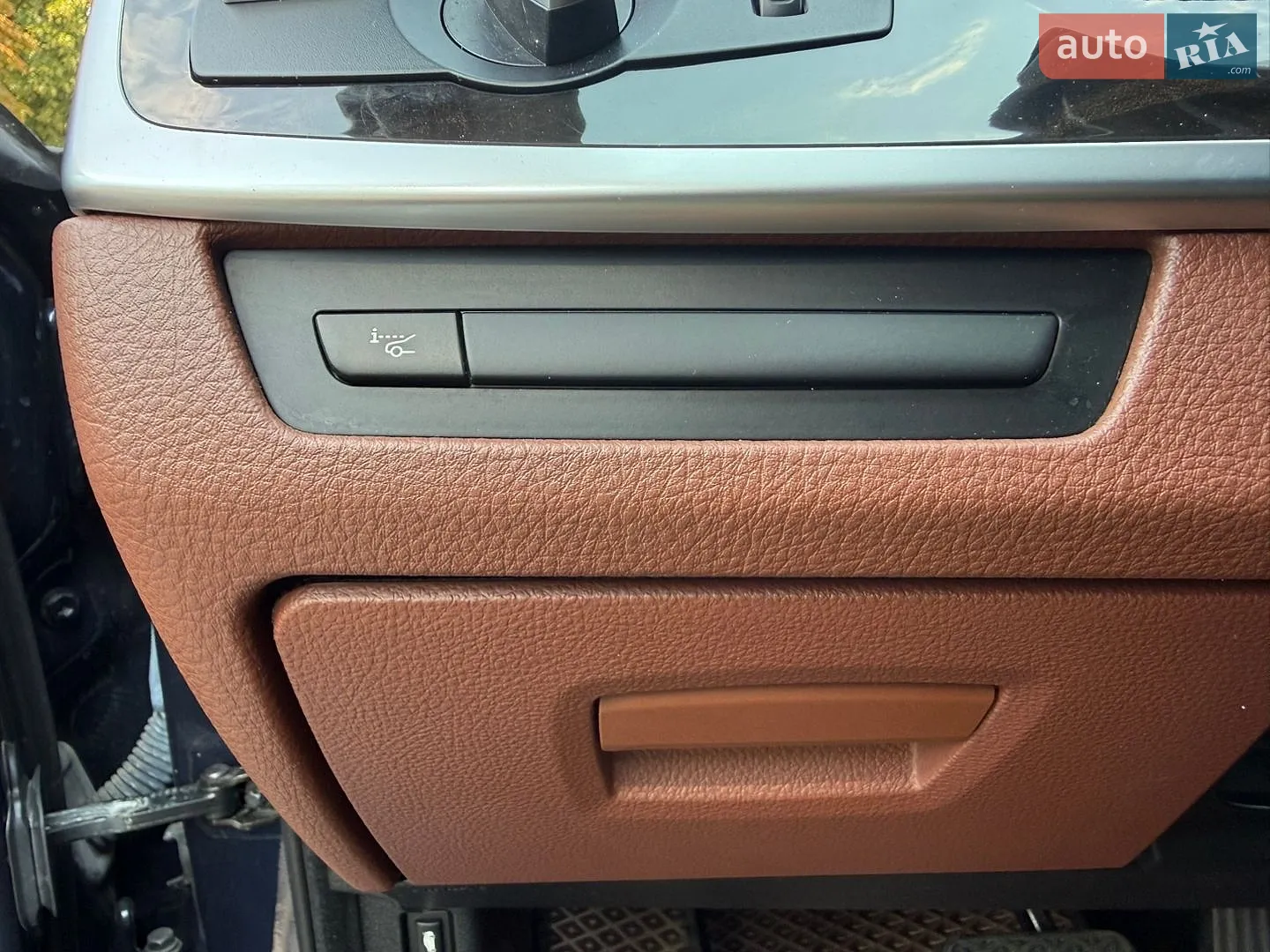 2012 BMW 5er - мініатюра 19